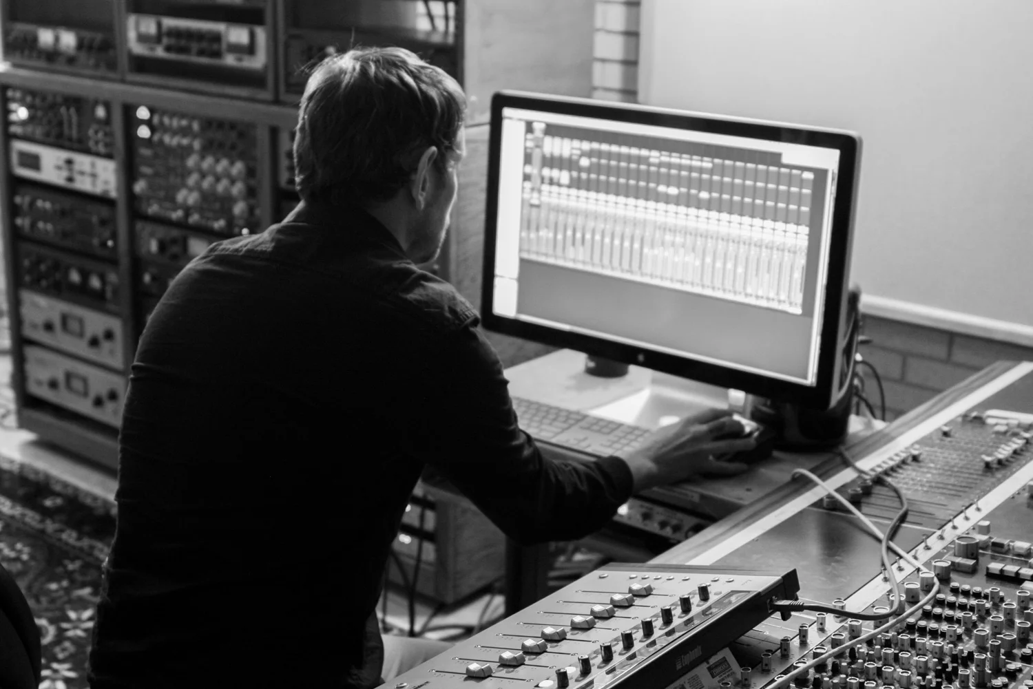 chris_common_mix_engineer-18.jpg