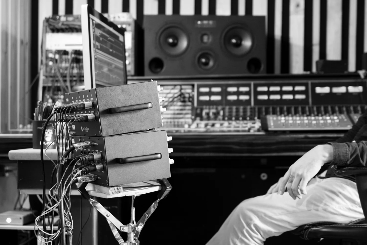 chris_common_mix_engineer-24.jpg
