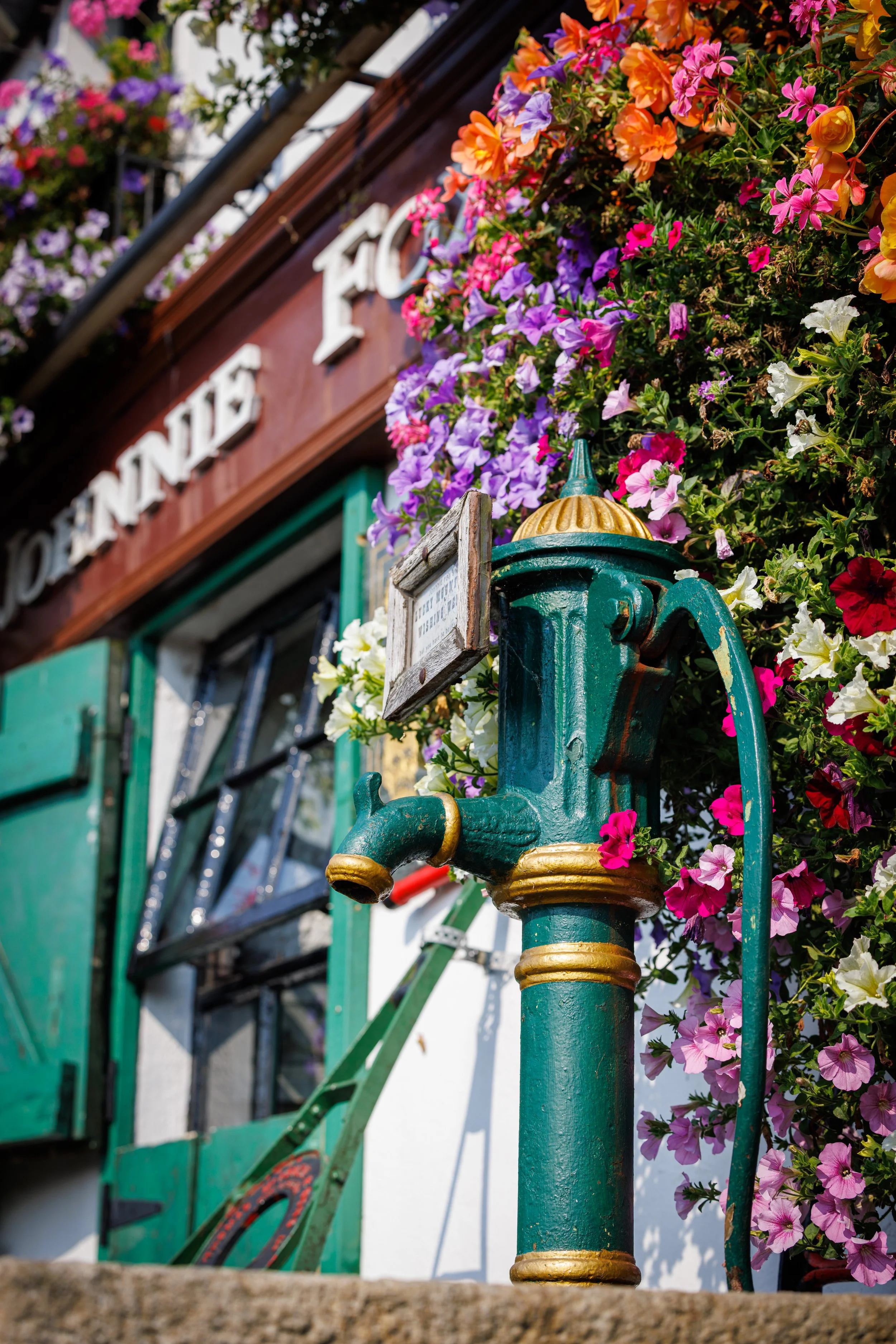 Foxs Exterior-18.jpg