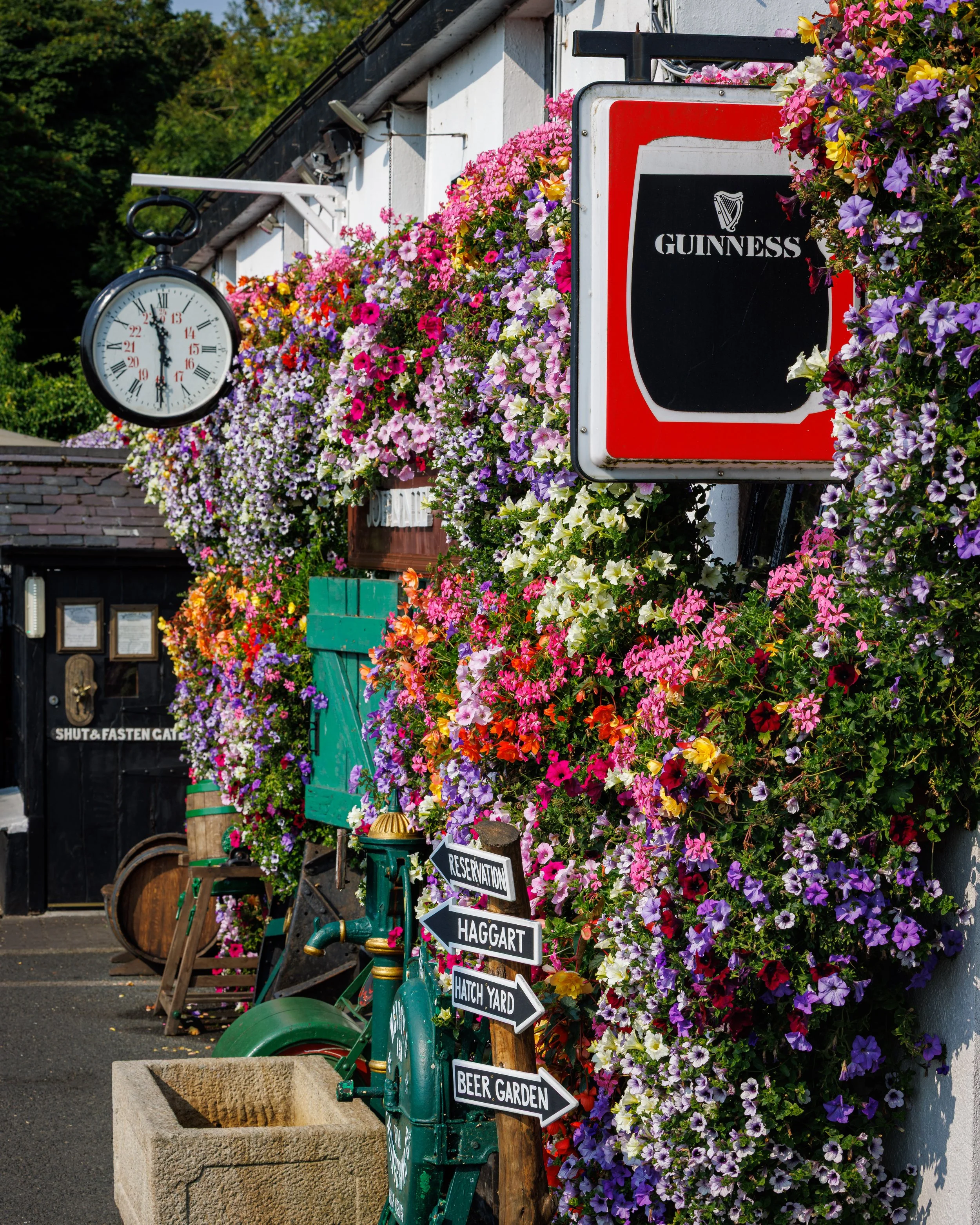 Foxs Exterior-23.jpg