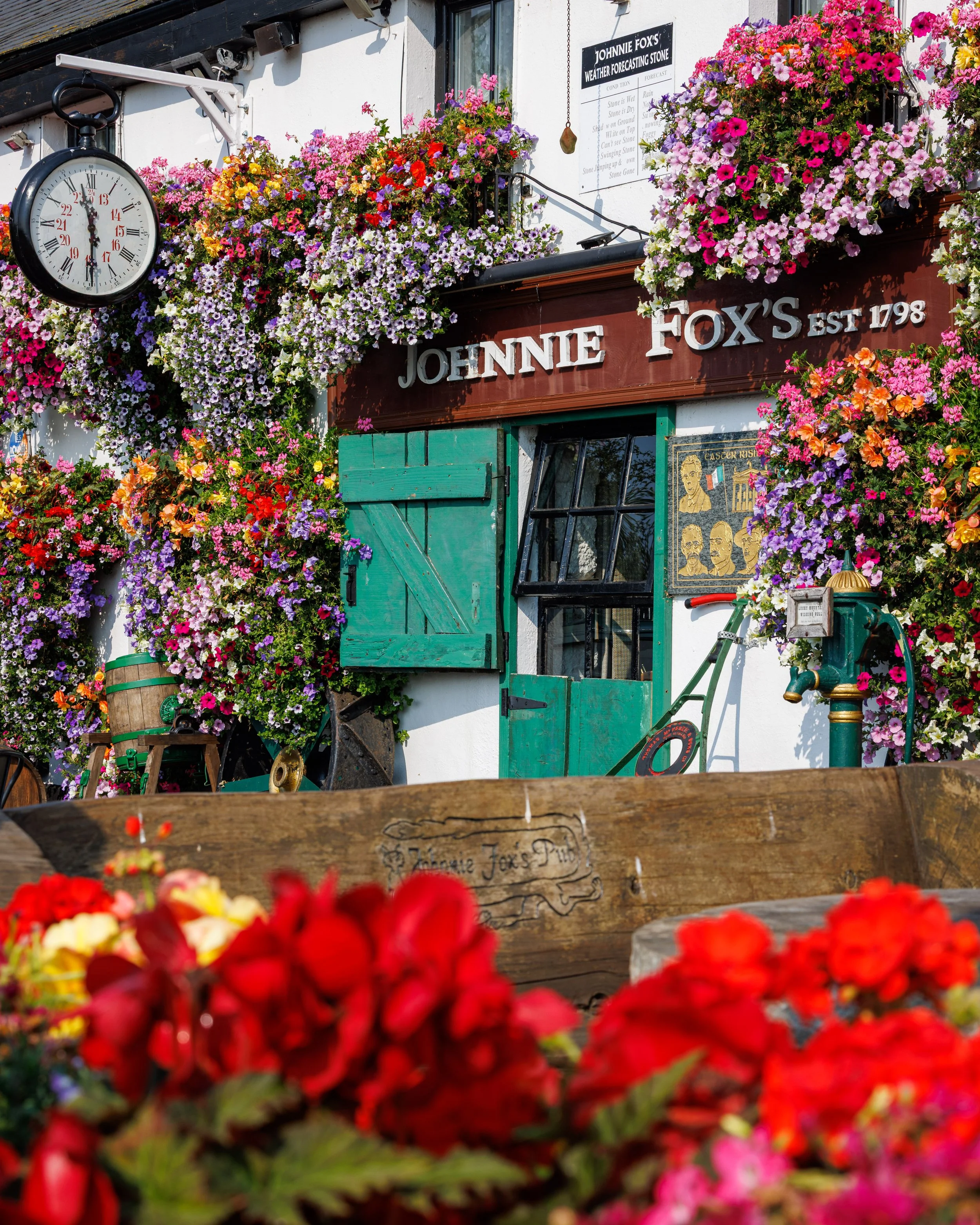 Foxs Exterior-25.jpg