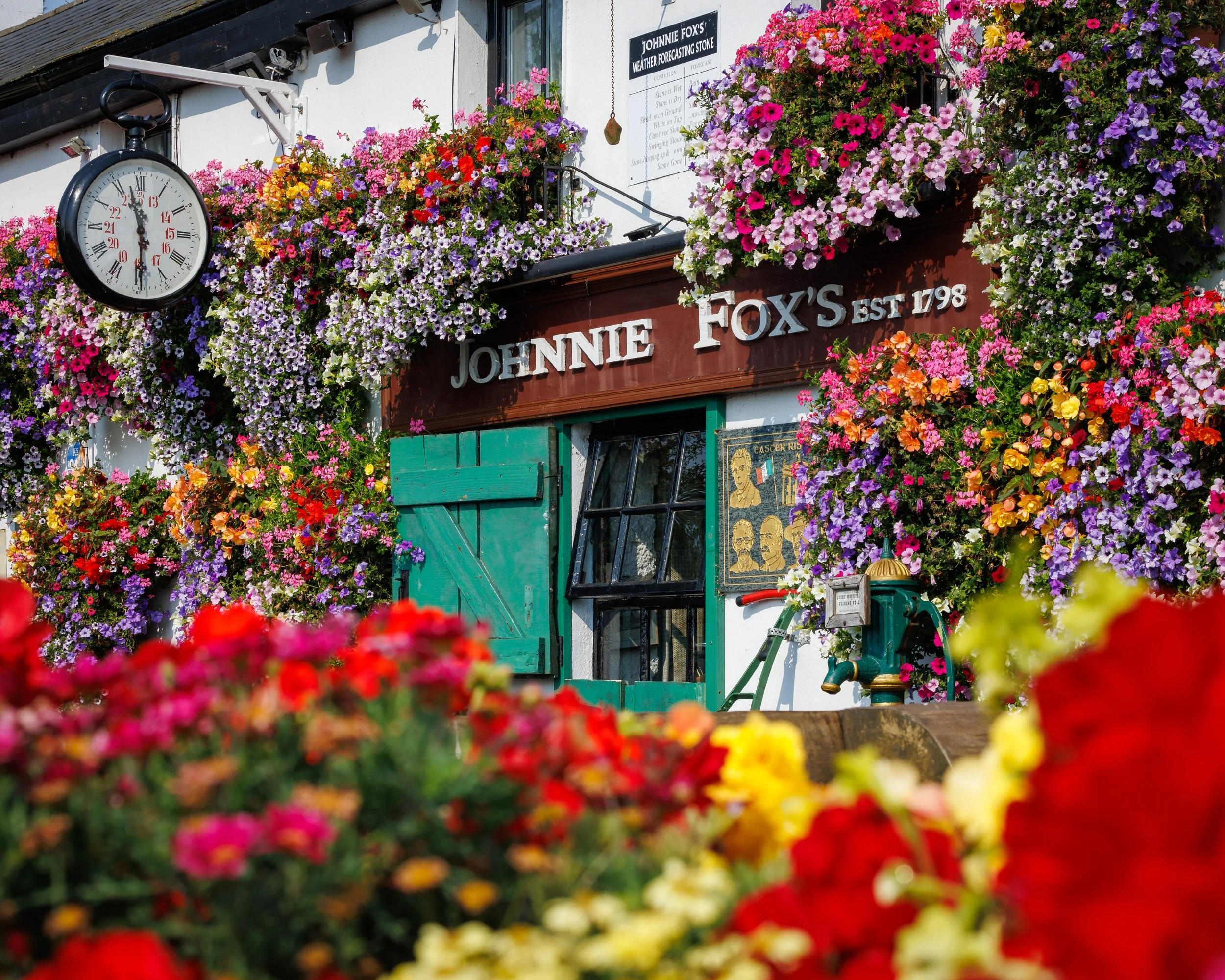 Foxs Exterior-26.jpg