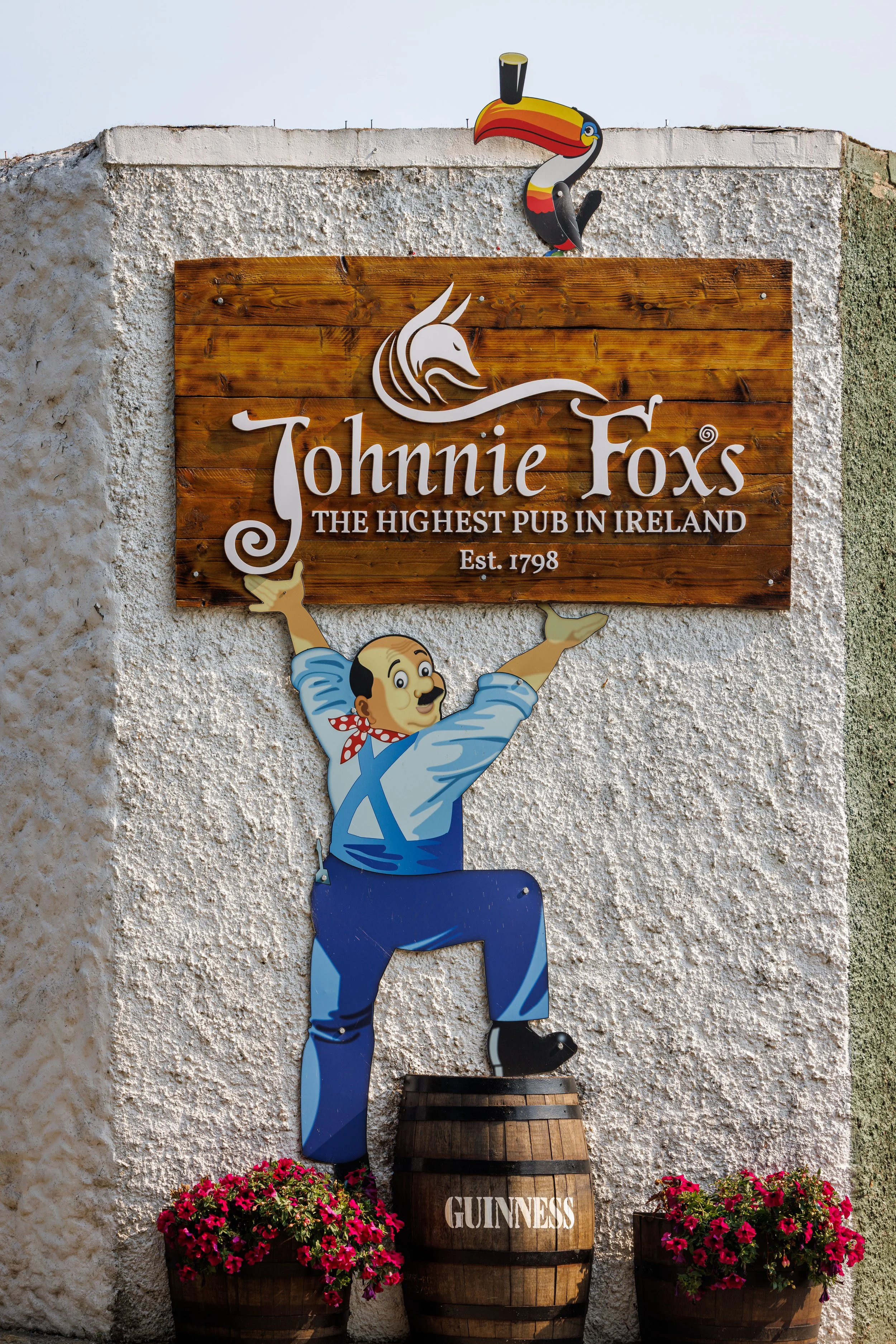 Foxs Exterior-30.jpg