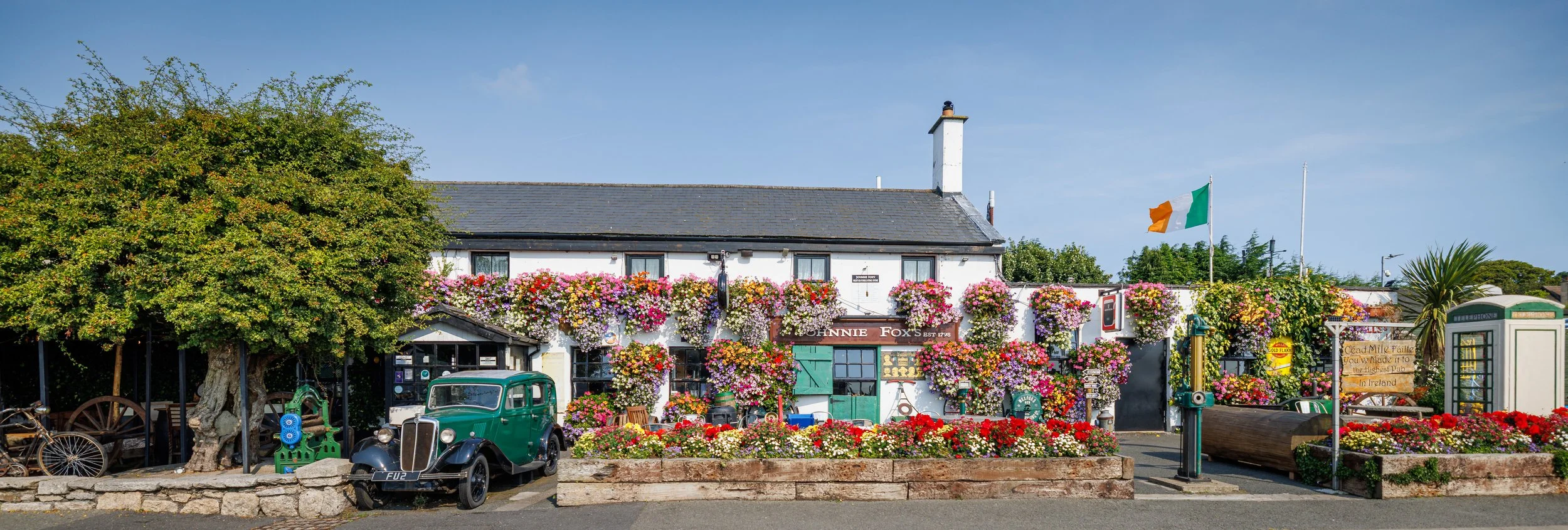 Foxs Exterior-35.jpg