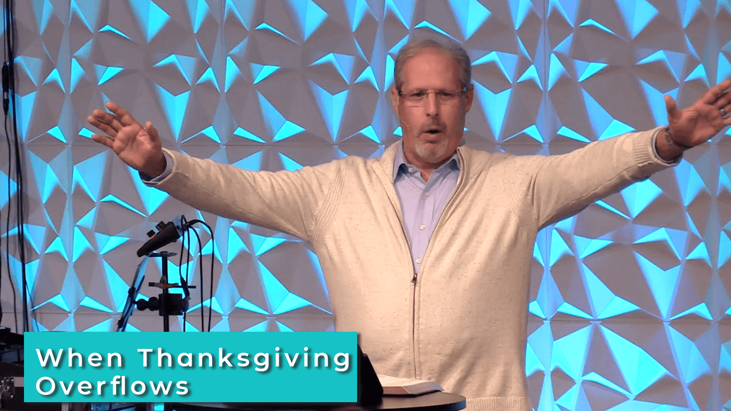 When Thanksgiving Overflows episode artwork