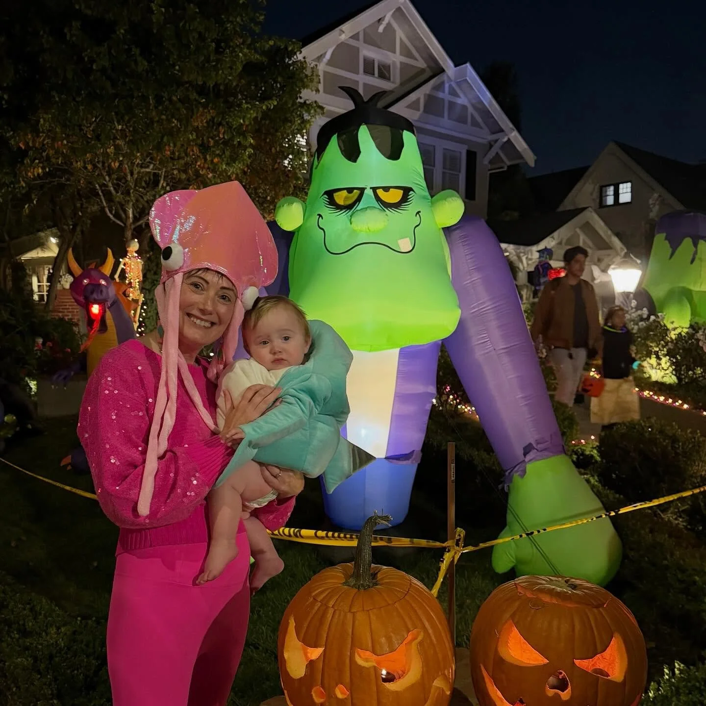 Fun Halloween times w/ Oli! 🎃💕👻