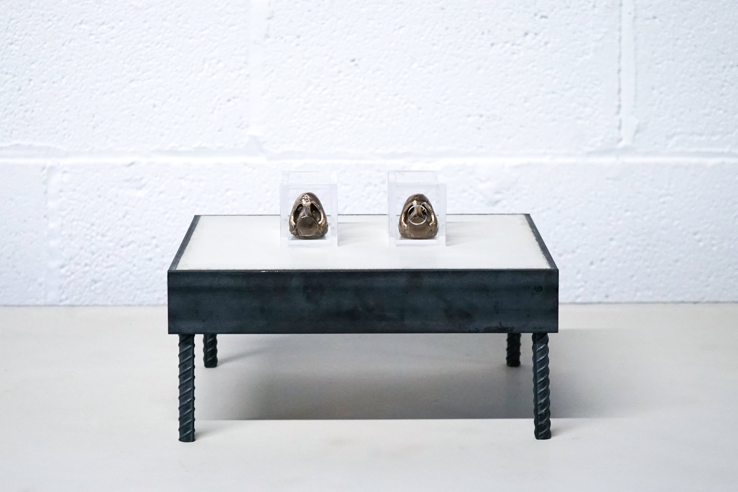  “untitled n.3” 2018 steel, concrete, bronze, acrylic 