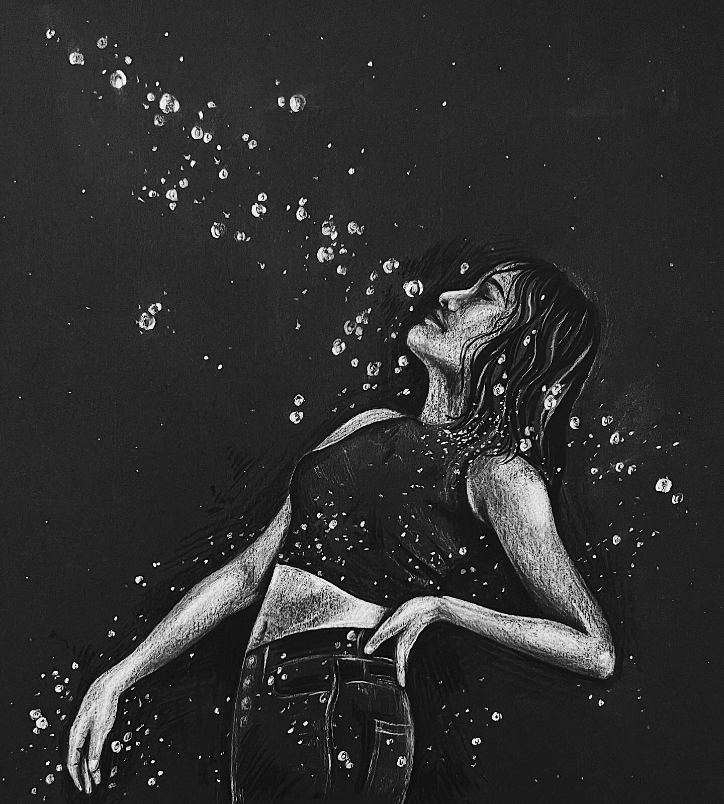 white charcoal on black paper of @eloise_yang 🤍