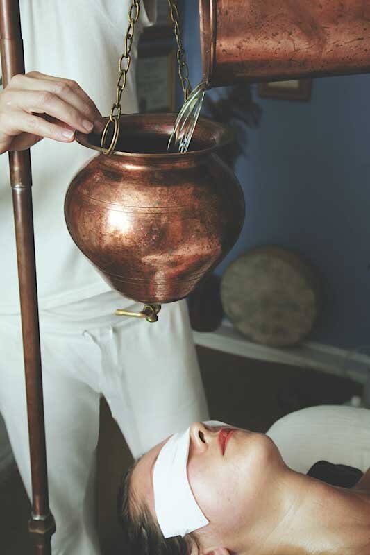 Shirodhara-003.jpg