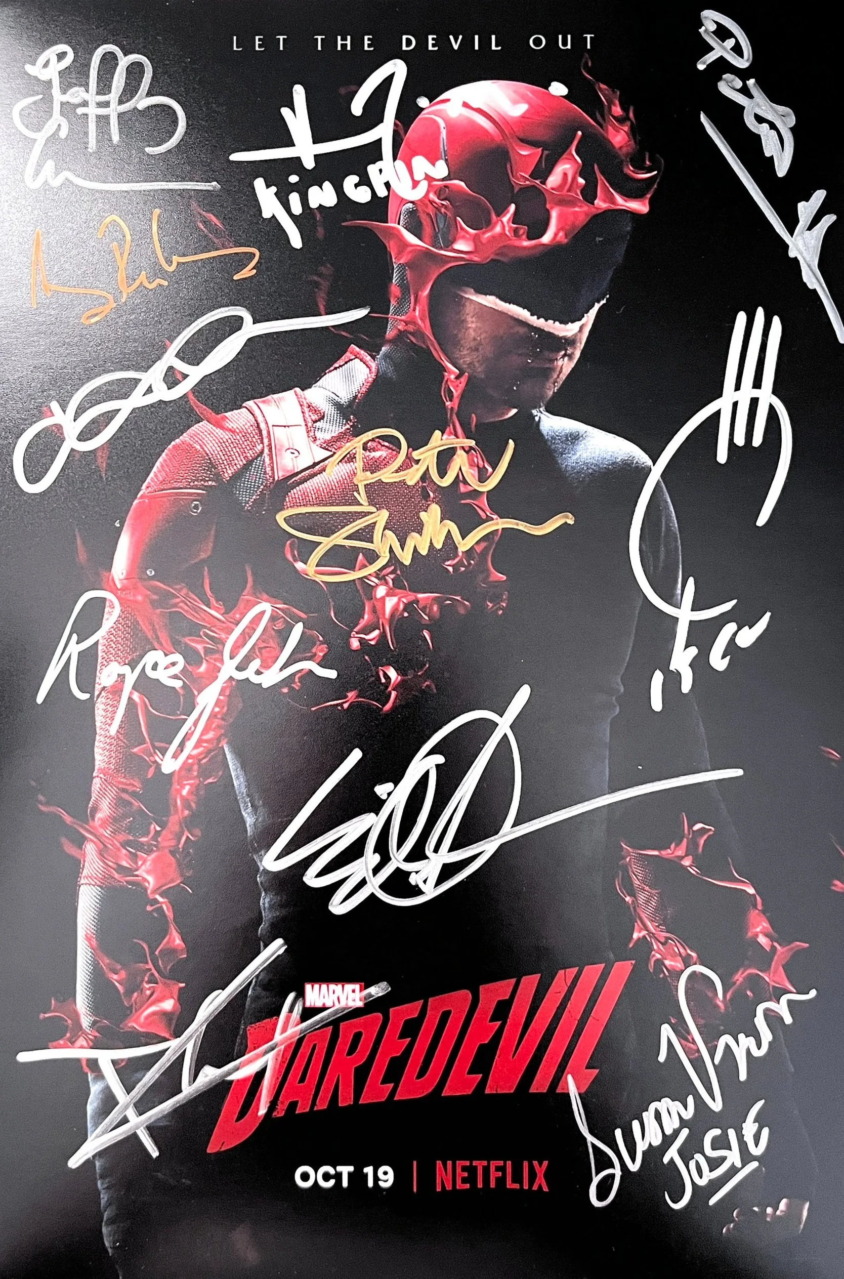 Daredevil-S3-Poster_Autographed.jpg