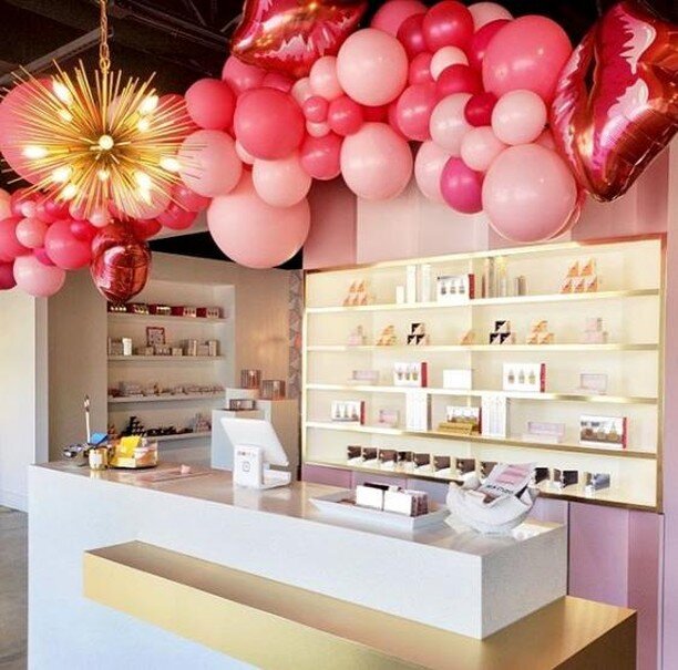 @Festivities_TX ❤️'s @switch.2pure. We loved decorating their River Oaks store in early March and partnering up with this clean and luxurious skin care brand this past Mother's Day. Head over to their page to learn more about their products while sup