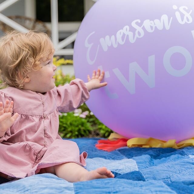Go Emerson... it's your birthday! She's pretty excited about her balloon and so was I. Happy 2nd birthday little one!⁠
⁠
Big balloons start at $58 including personalization and hand cut tassel⁠. ⁠
⁠
To order, visit our website and place your orders 3