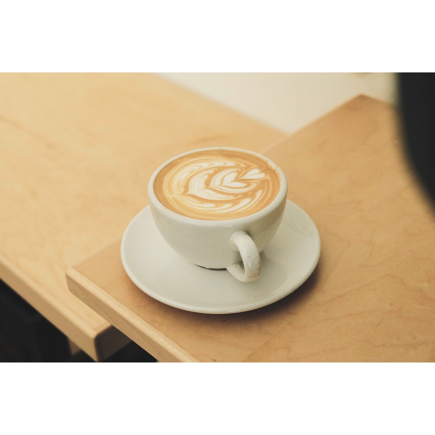🔸WE&lsquo;RE OFFICIALLY OPEN ON SATURDAYS🔸
Come by this weekend once again with @tinycroissanterie in the pastry case and Michelin Star Pastry Chef @onebakersjourney is bringing more chocolate creations 🍫
Come through between 9AM and 2PM🕚
Coffees
