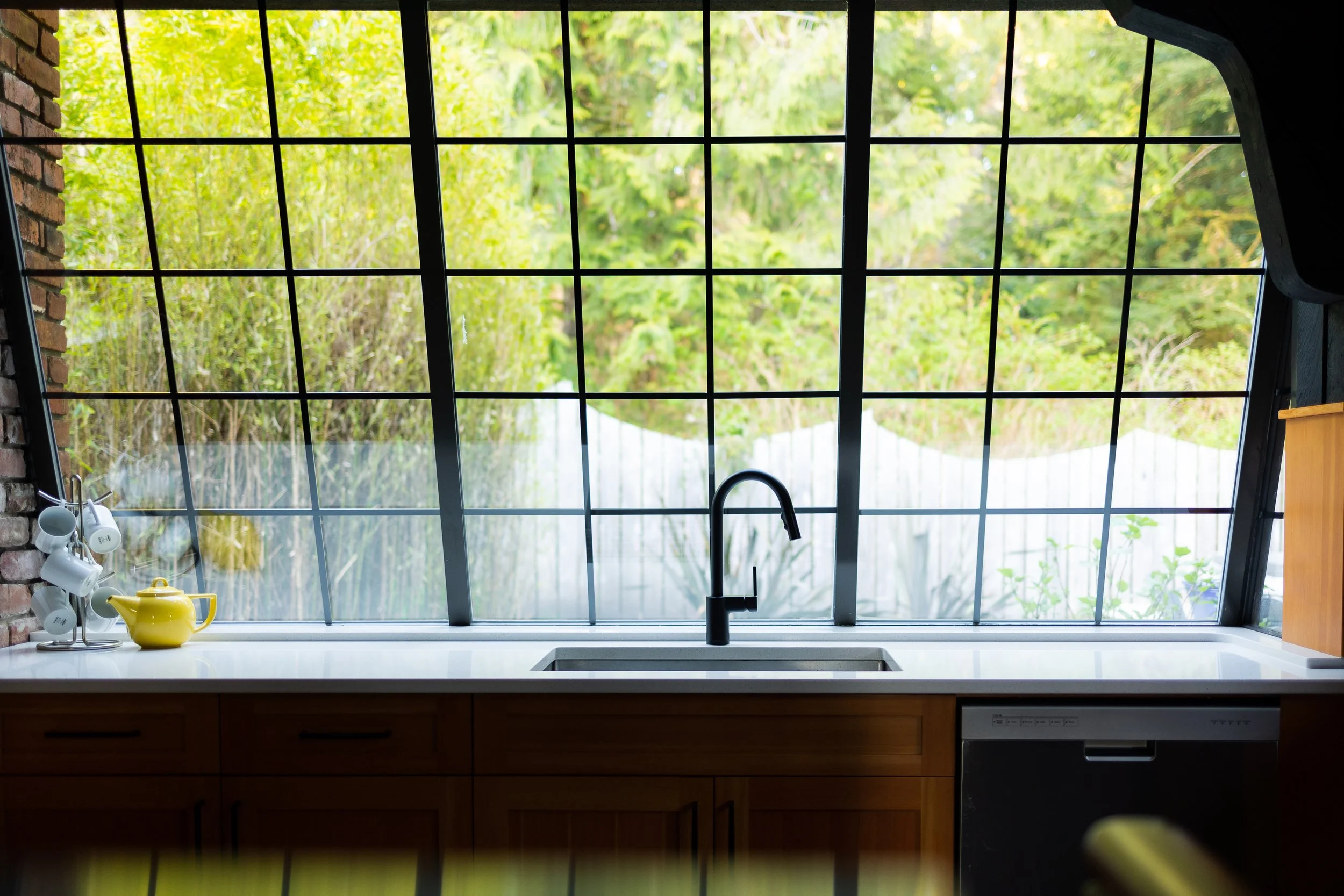 Sink with window behind.jpg