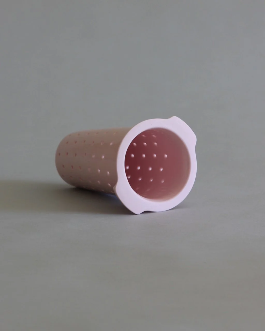 kefir cylinder pink top.jpeg