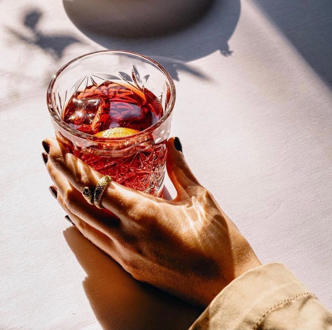 Serving up the best for the best, this month at Karlose James Salon. Who doesn&rsquo;t love a Negroni! Comment below for what you think next months cocktail should be.  #karlosejamescocktails #cocktailhour #servingthebestforthebest #karlosejamessalon