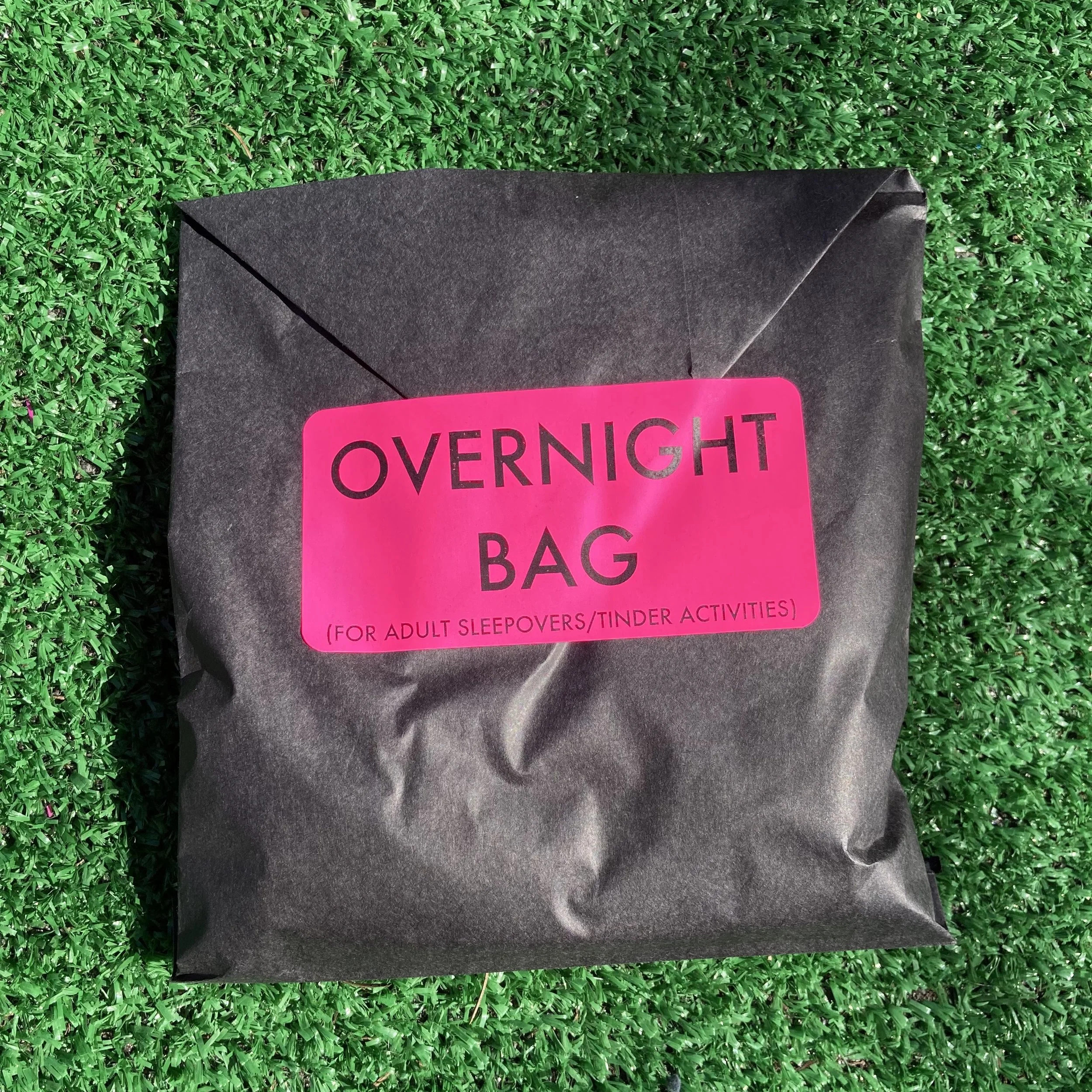 OVERNIGHT BAG