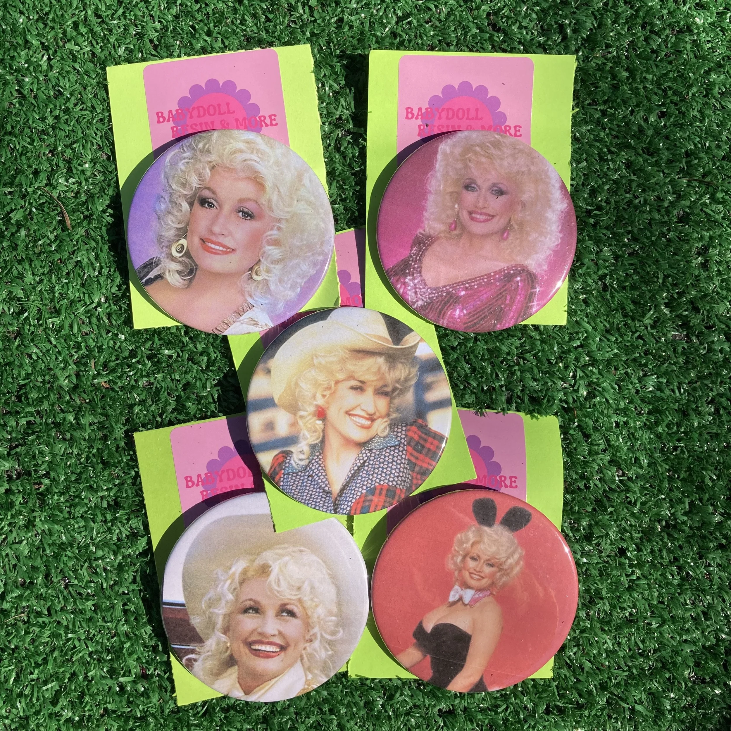 Dolly Parton Pin
