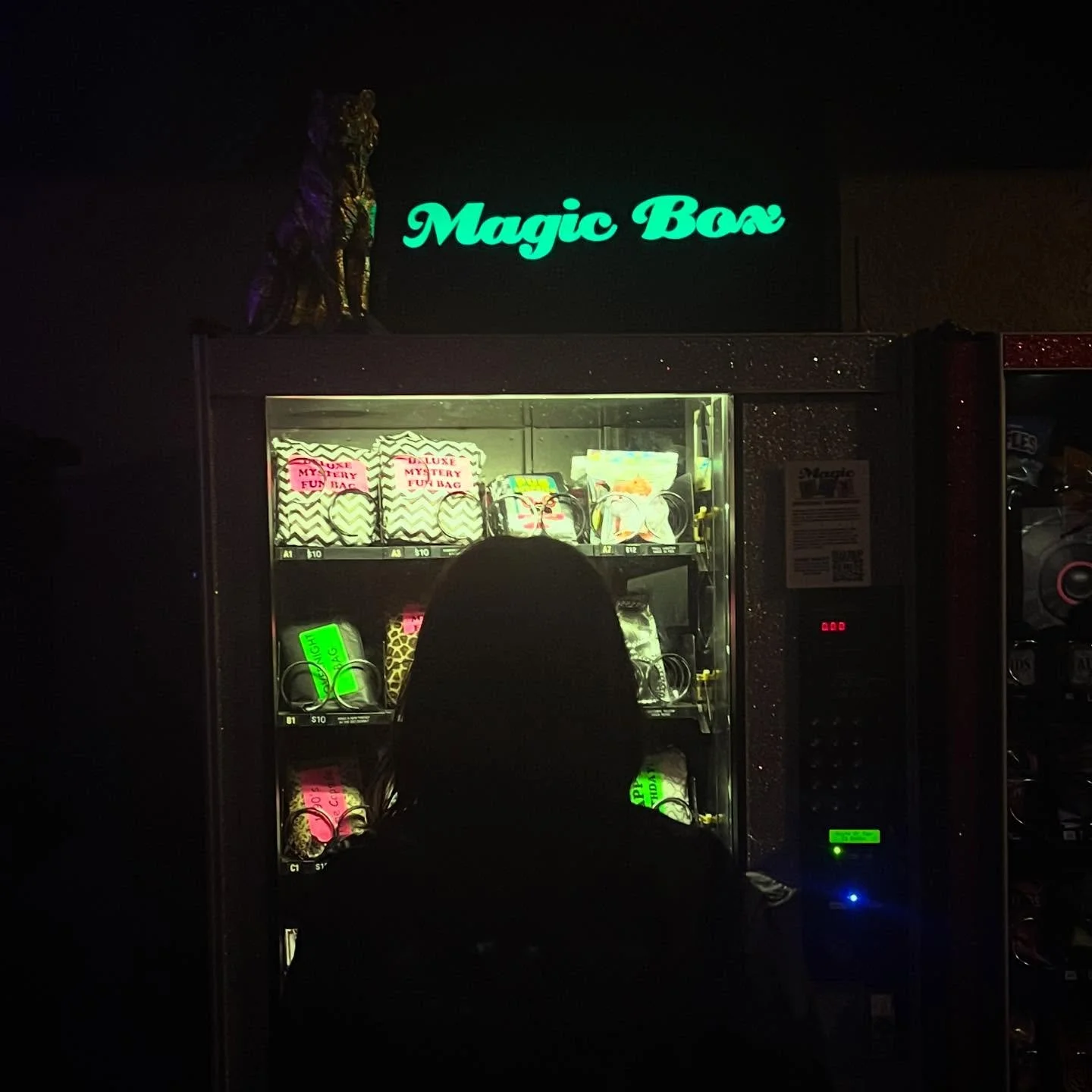 There&rsquo;s a lot happening this weekend at these Portland Magic Box locations:

Thursday
@triviology 7 PM at @barebonescafeandbar

@bridgetowntrivia 7 PM at @spaceroompdx

Karaoke 8 PM @chopstickshowcanbe

Olivia Lyon Trio 8 PM at @landmarksaloon
