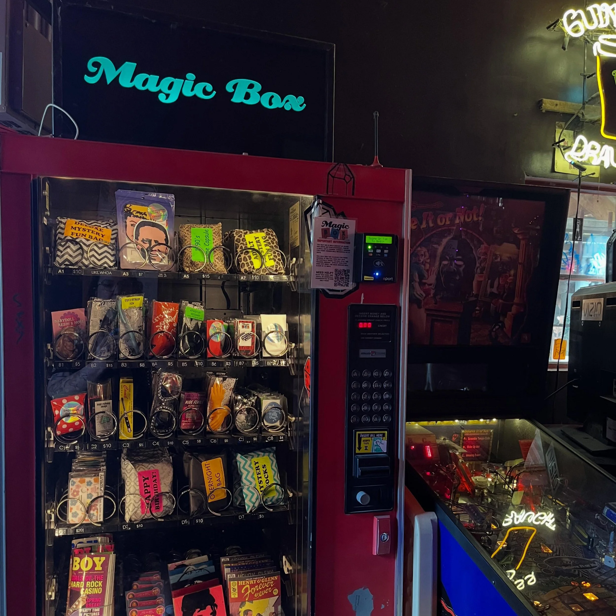 It&rsquo;s Friday! What are you doing this weekend? 
Here&rsquo;s what happening at some Portland area Magic Box locations:

Friday
Karaoke 7 PM at @chopstickshowcanbe

Hot Clown Kick Off Party 7 PM at @troublepdx

Bastards of Young / Nite Sprites/ L