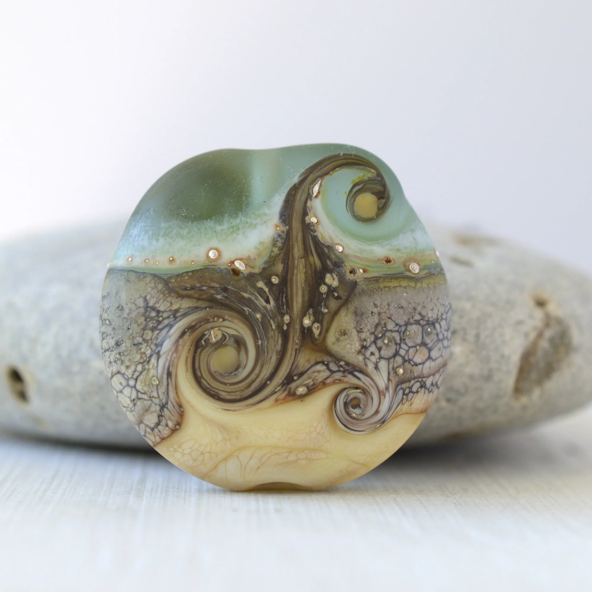 Organic-Lampwork-Lentil-Bead-Front-1467.jpg