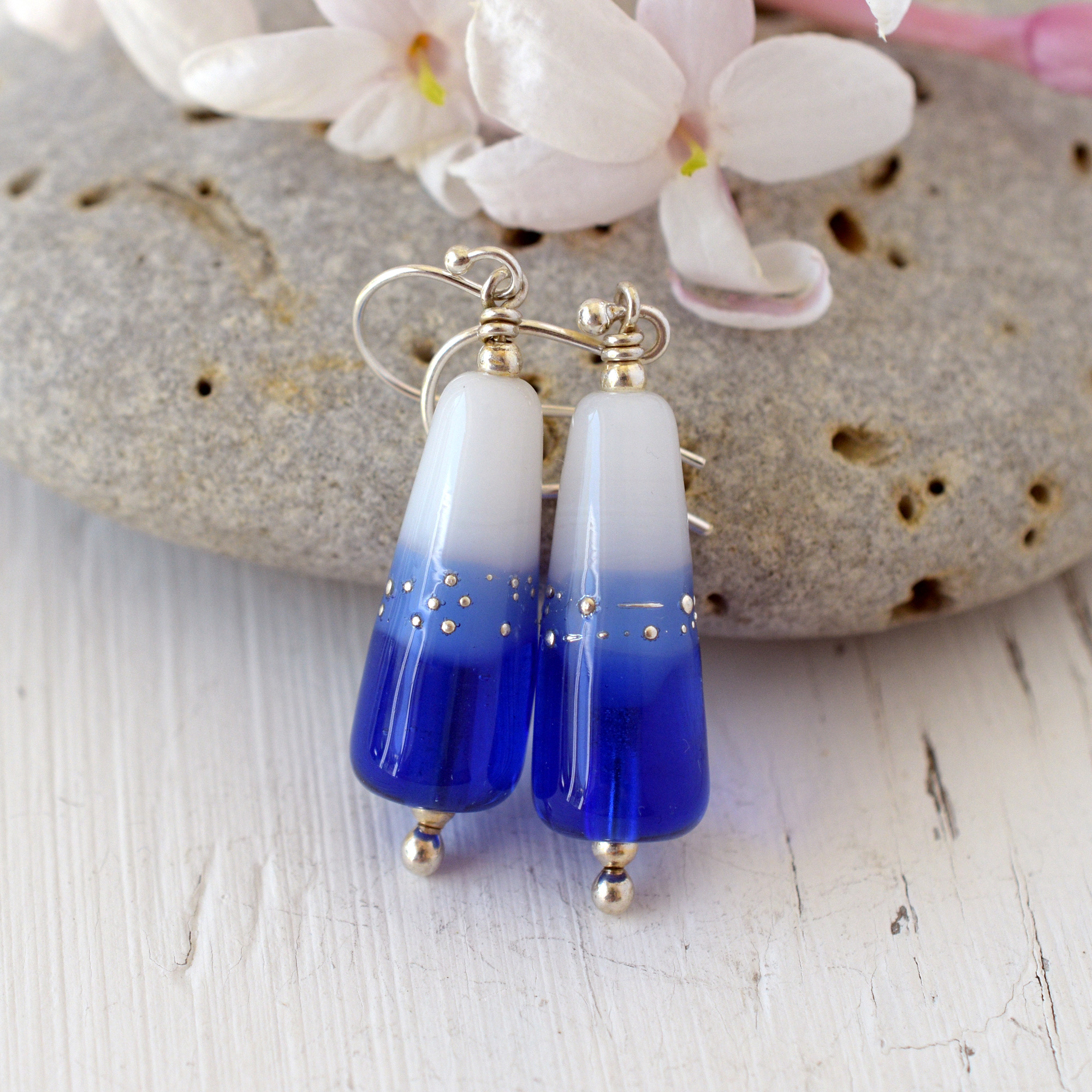 blue-white-drop-earrings-1204.jpg