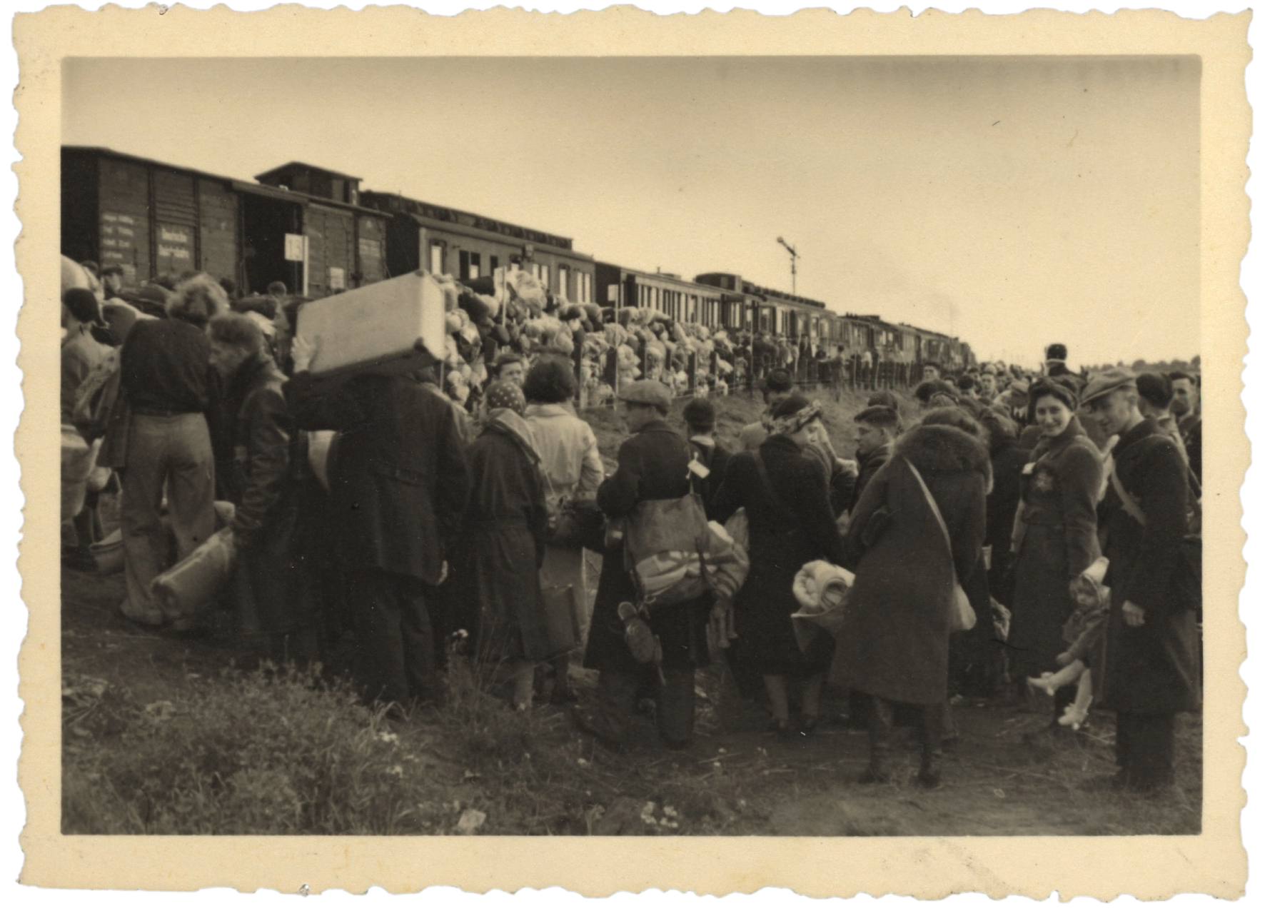 The Ghetto Fighters' House, Israël / The Photo Archive, 1942