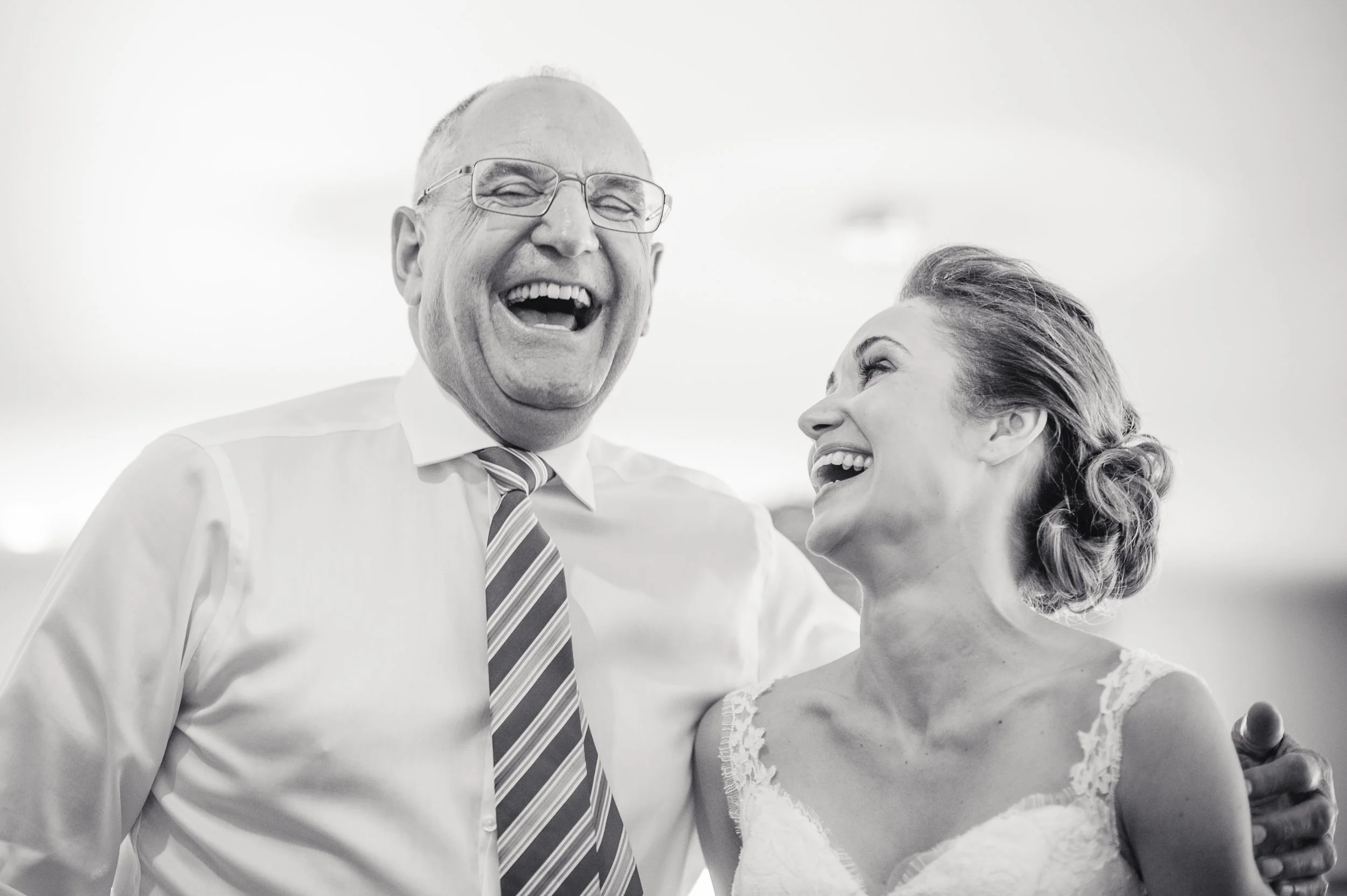 BRIDE GETTING READY PHOTOGRAPHS - WHAT'S IMPORTANT TO YOU?