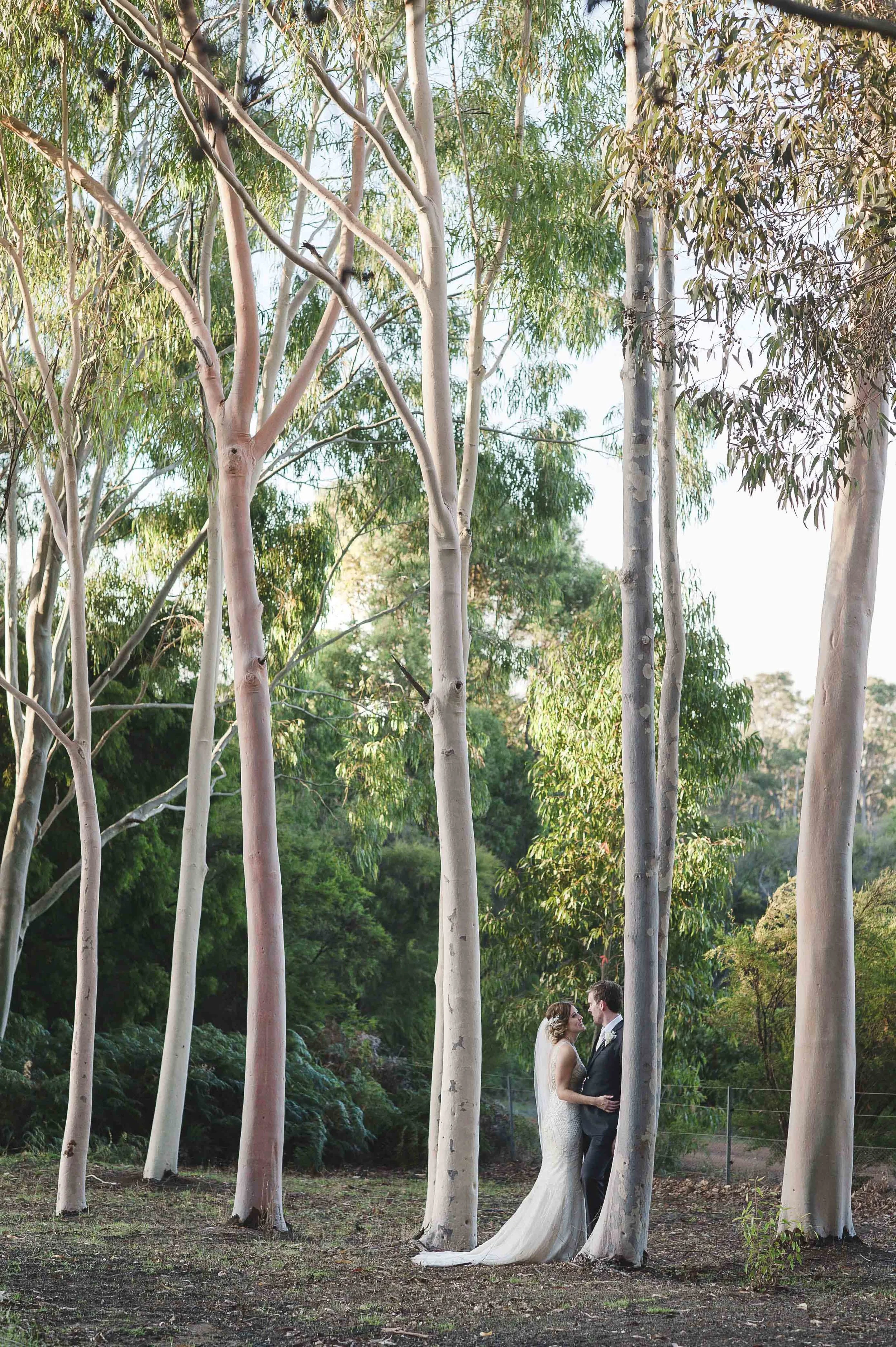BRIDE AND GROOM AT EIGHT WILLOWS RETREAT
