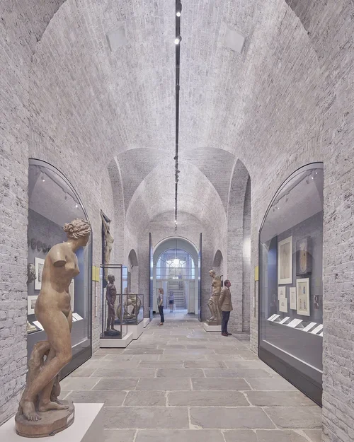 Royal+Academy_039.jpg.webp