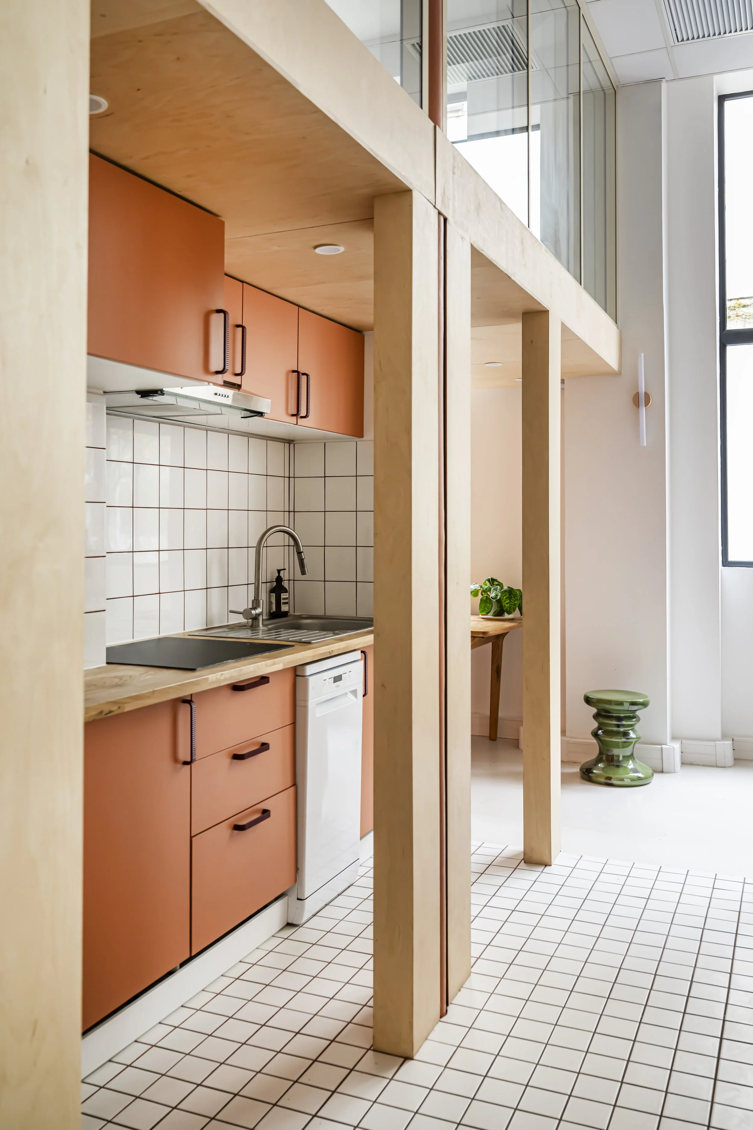 Rue Oberkampf (32)pub.jpg