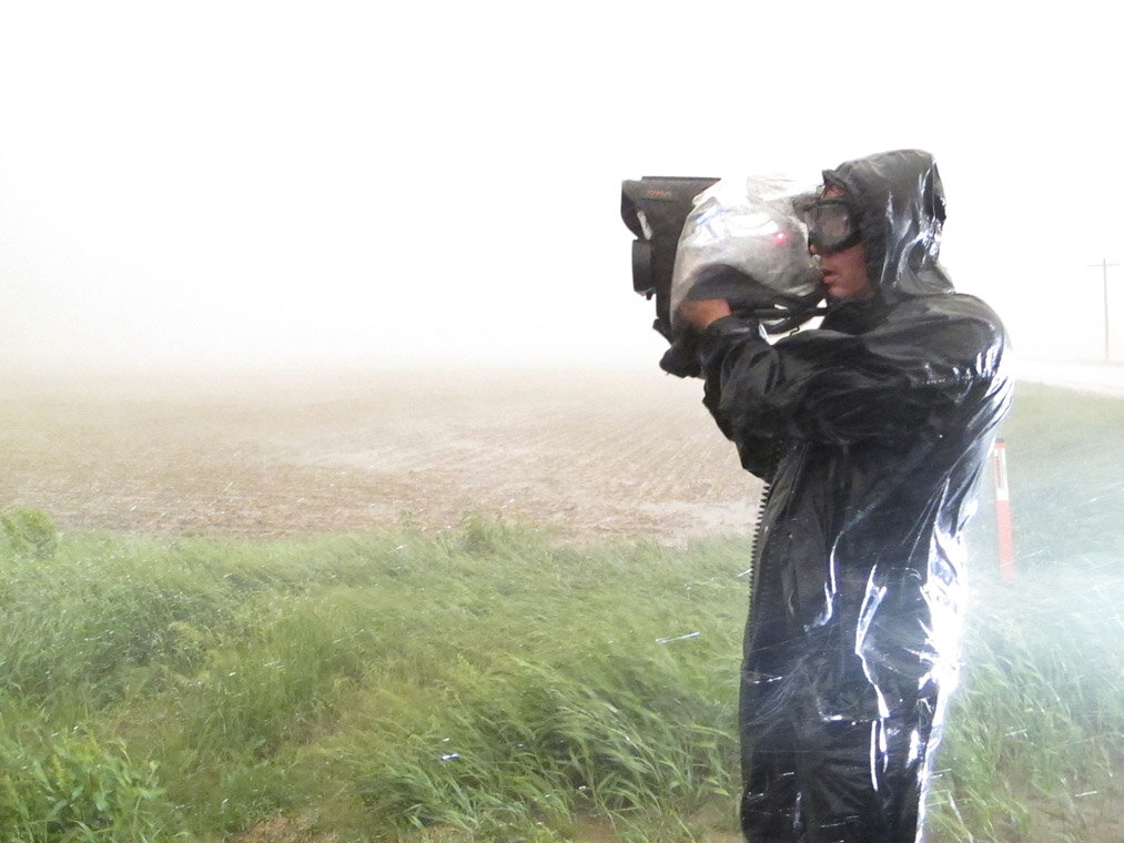 Marc Martinez en plena tormenta en Nebraska.jpg