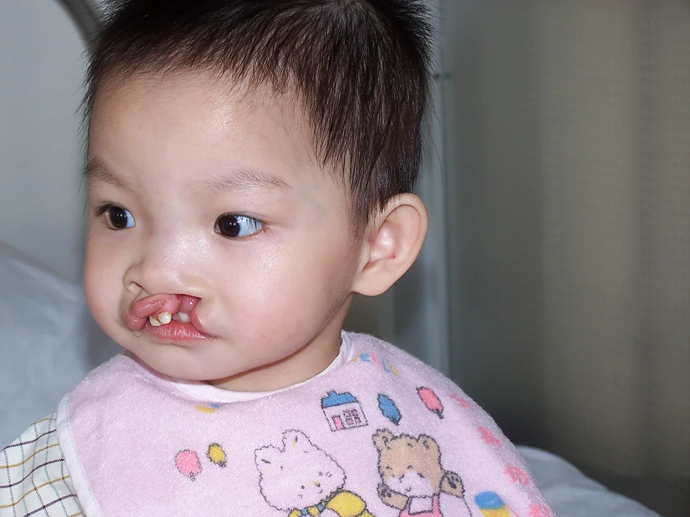 2003 Misc 2004 Misc China Cleft 317 copy_100Web.jpg