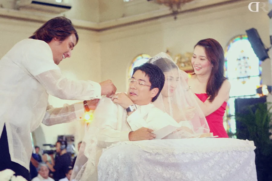 IMG_8769wedding-photography-willie-revillame-abs-cbn-pay-per-vire-tfc-celebrity-weddings-dar-ramos-photography-santuario-de-san-anontonio.JPG