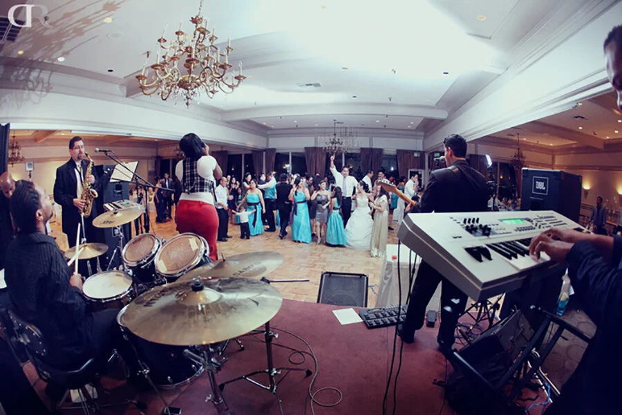 pe 202-203best-wedding-photographer-destination-wedding-photographer-los-angeles-st.monica-pre-nup-engagement-wedding-recpetion-church-bride-groom-wedding-photographer-dar-ramos-photographer-portrait-photographer-fashion-vancouver-la-manila.jpg