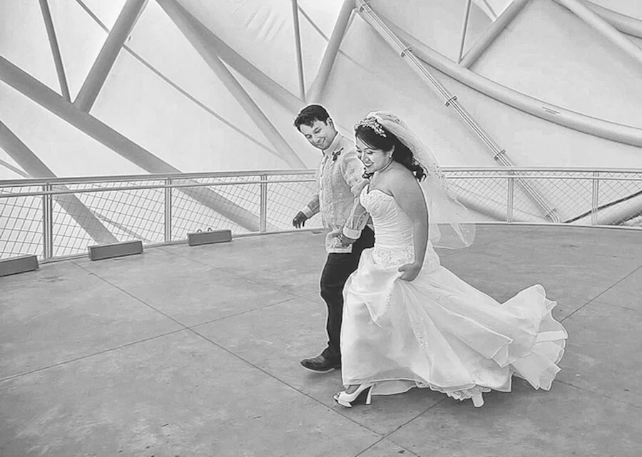 best-wedding-photographer-destination-wedding-los-angeles-st.monica-pre-nup-engagement-wedding-recpetion-church-bride-groom-wedding-photographer-dar-ramos-photographer-portrait-photographer-fashion-vancouver-la-manila134 Still0223_00336.jpg