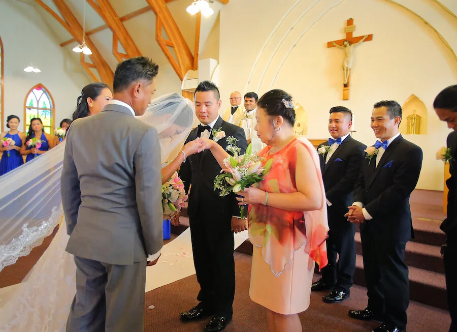 2A1A9191-best-wedding-photographer-vancouver-edmonton-calgary-holiday-inn-saint-michael-catholic-taliani-palace-banquet- churchcanadian-photographer-fashion-dar-ramos-photography-destination-photographer.JPG