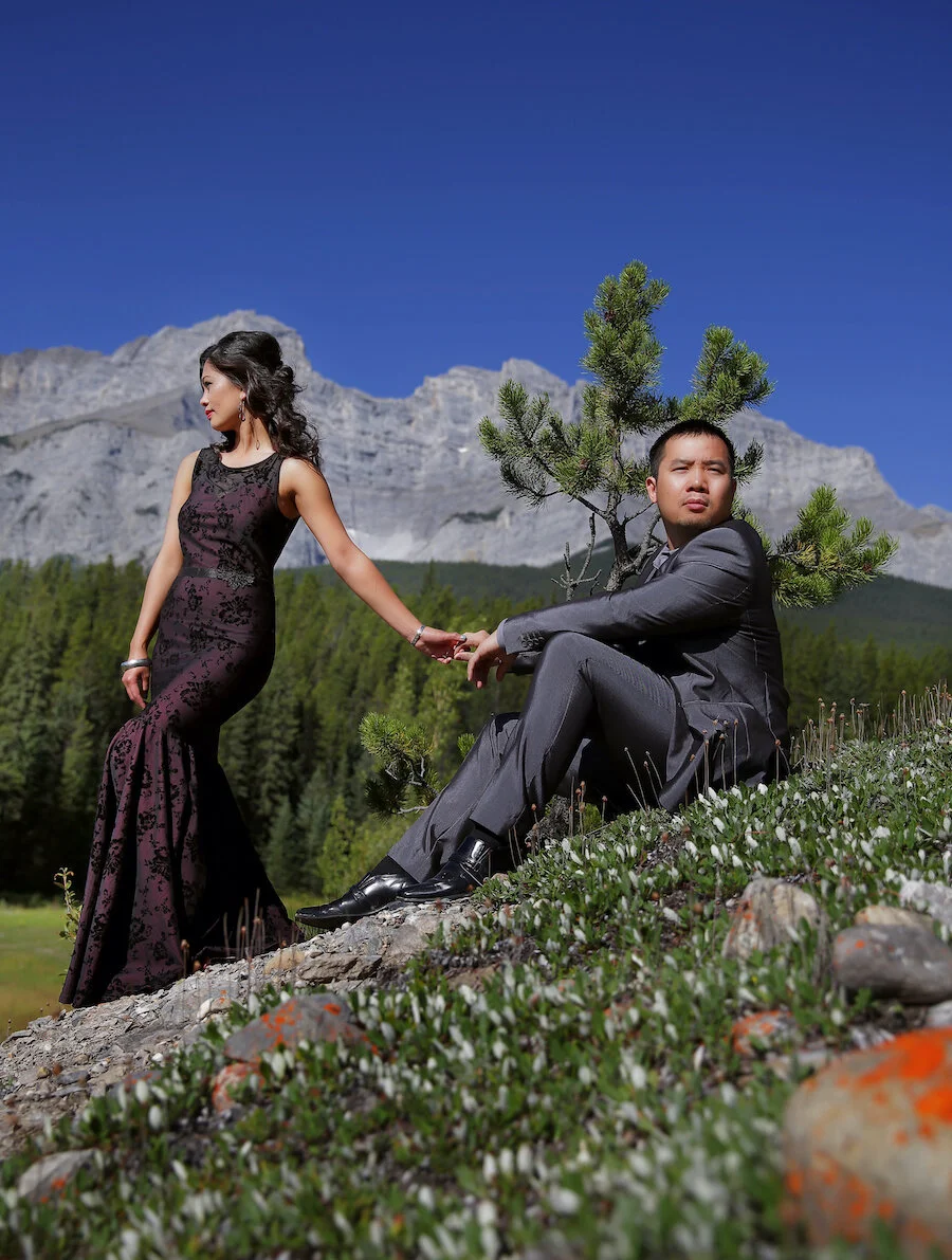 best-wedding-paint-pre-nup-banff-canadian-rockies-fpl-studios-los-angeles-engagement-wedding-photographer-dar-ramos-photographer-portrait-wedding-photographer-vancouver-la-manila5D3_8002.jpg