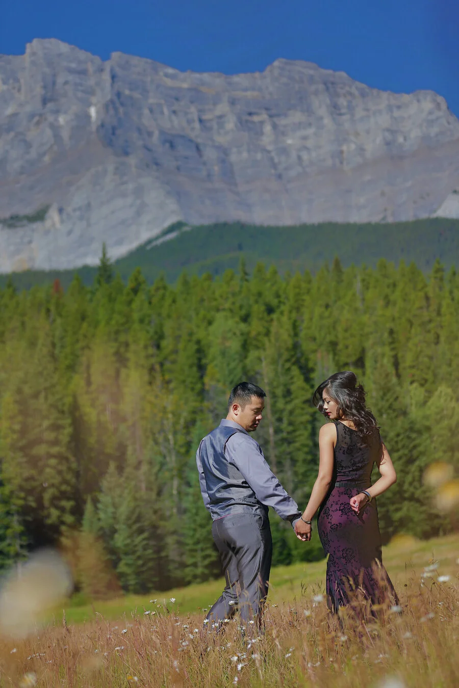 best-wedding-paint-pre-nup-banff-canadian-rockies-fpl-studios-los-angeles-engagement-wedding-photographer-dar-ramos-photographer-portrait-wedding-photographer-vancouver-la-manila5D3_8052.JPG