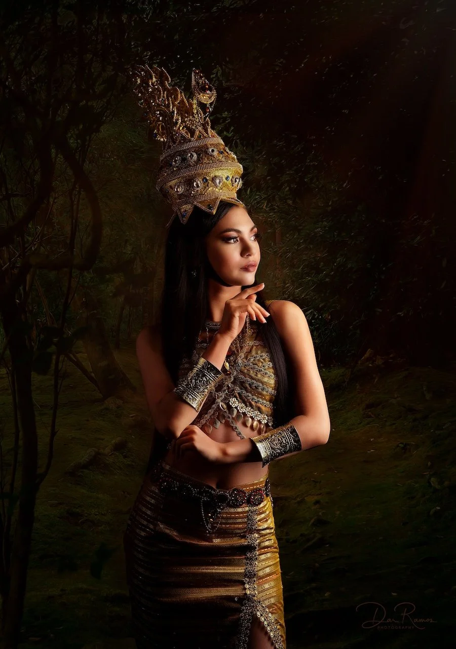 dar-ramos-photography-glamour-portrait-photography-model-workshop-vancouver-fashion-photographer-bc20160109_0302.jpge final for fb DSCF2034_pp copy.jpg