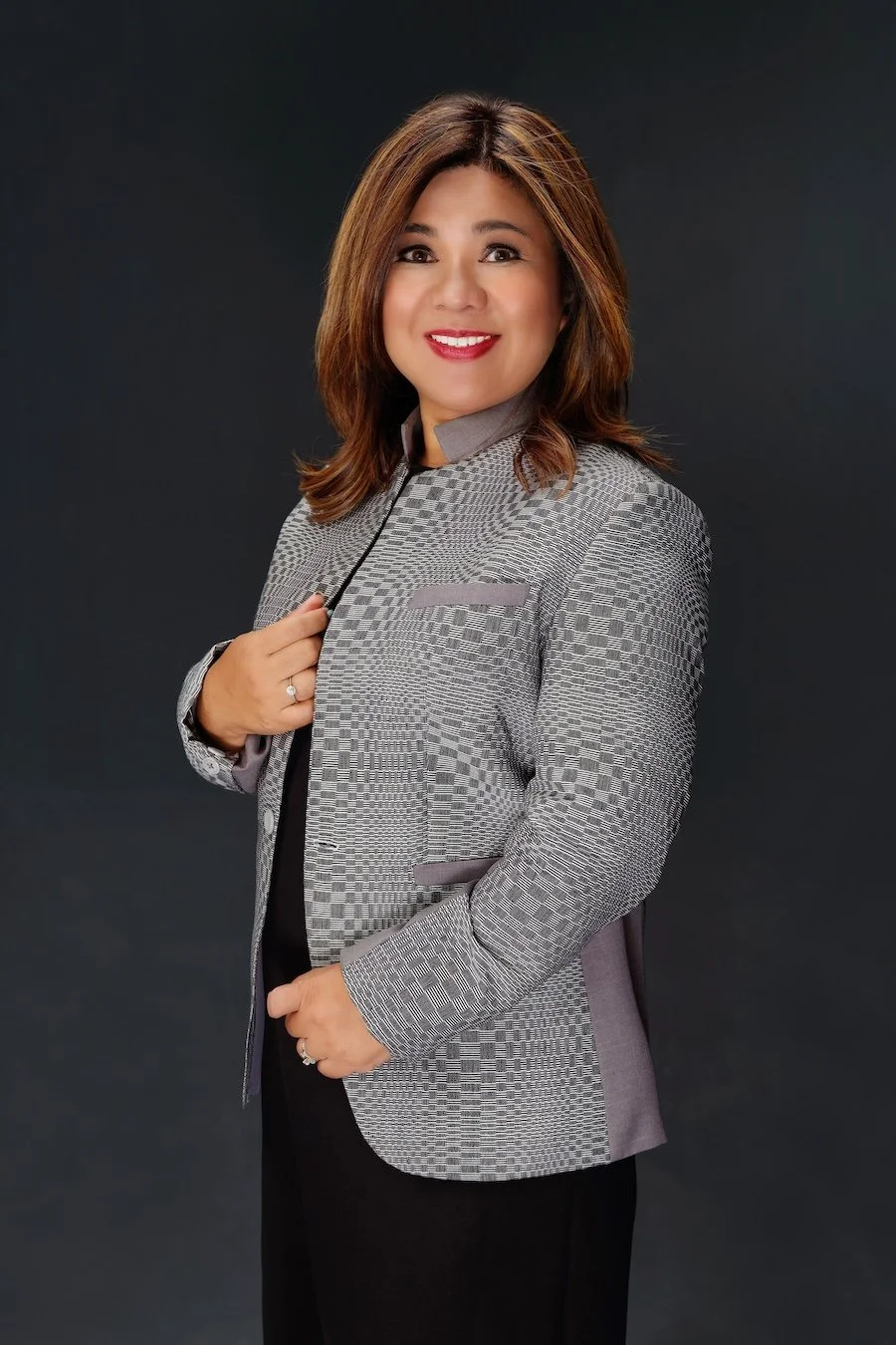 dar-ramos-photography-corporate-portrait-studio-lifestlye-photography--calgary-fashion-photographer-bc20160109_0302.jpge DSCF4423_pp.jpg