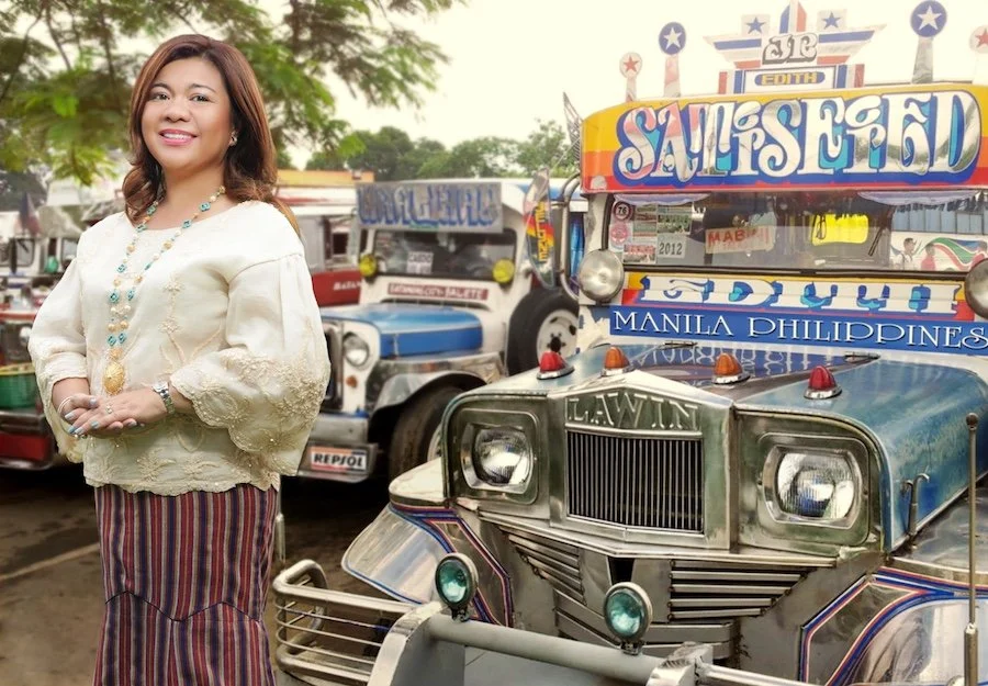 dar-ramos-photography-corporate-portrait-studio-lifestlye-photography--calgary-fashion-photographer-bc20160109_0302.jpgrhoda plus jeep copy.jpg