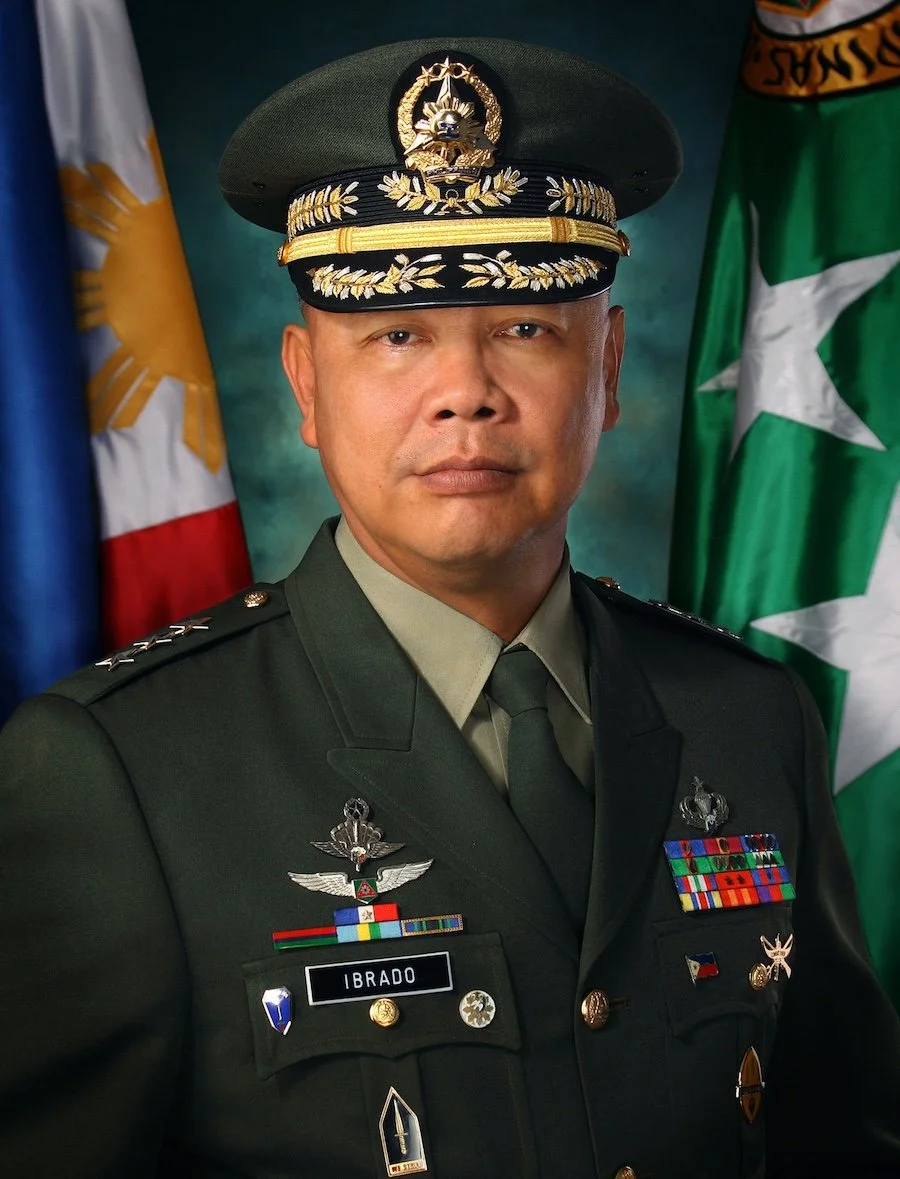 best-portrait-photographer-generals-portrait-afp-military-fpl-studios-los-angeles-engagement-wedding-photographer-dar-ramos-photographer-portrait-wedding-photographer-vancouver-la-manilaGen Ibrado.jpg