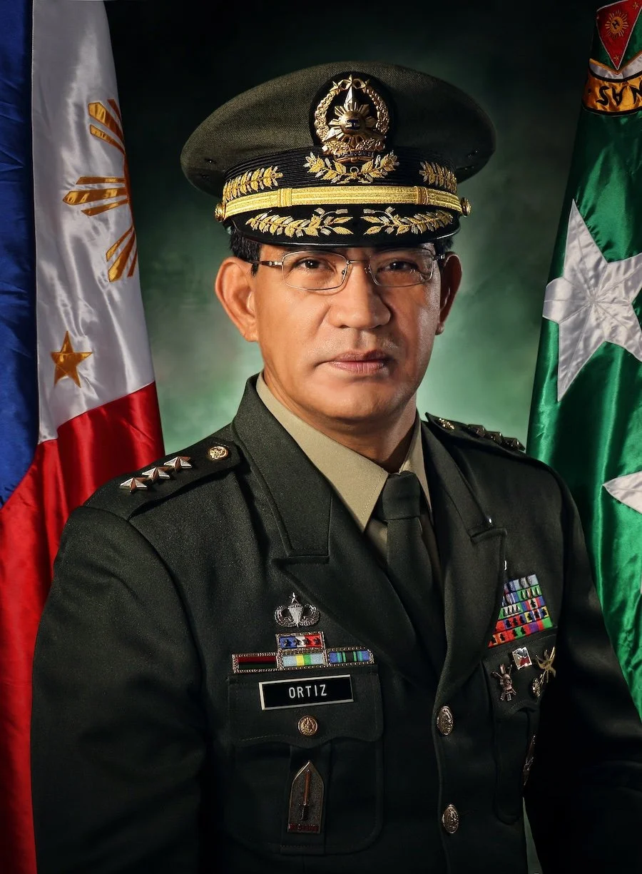 best-portrait-photographer-generals-portrait-afp-military-fpl-studios-los-angeles-engagement-wedding-photographer-dar-ramos-photographer-portrait-wedding-photographer-vancouver-la-manilaGen Ortiz-1.jpg