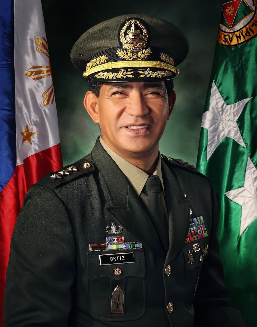 best-portrait-photographer-generals-portrait-afp-military-fpl-studios-los-angeles-engagement-wedding-photographer-dar-ramos-photographer-portrait-wedding-photographer-vancouver-la-manilaGen Ortiz-2.jpg