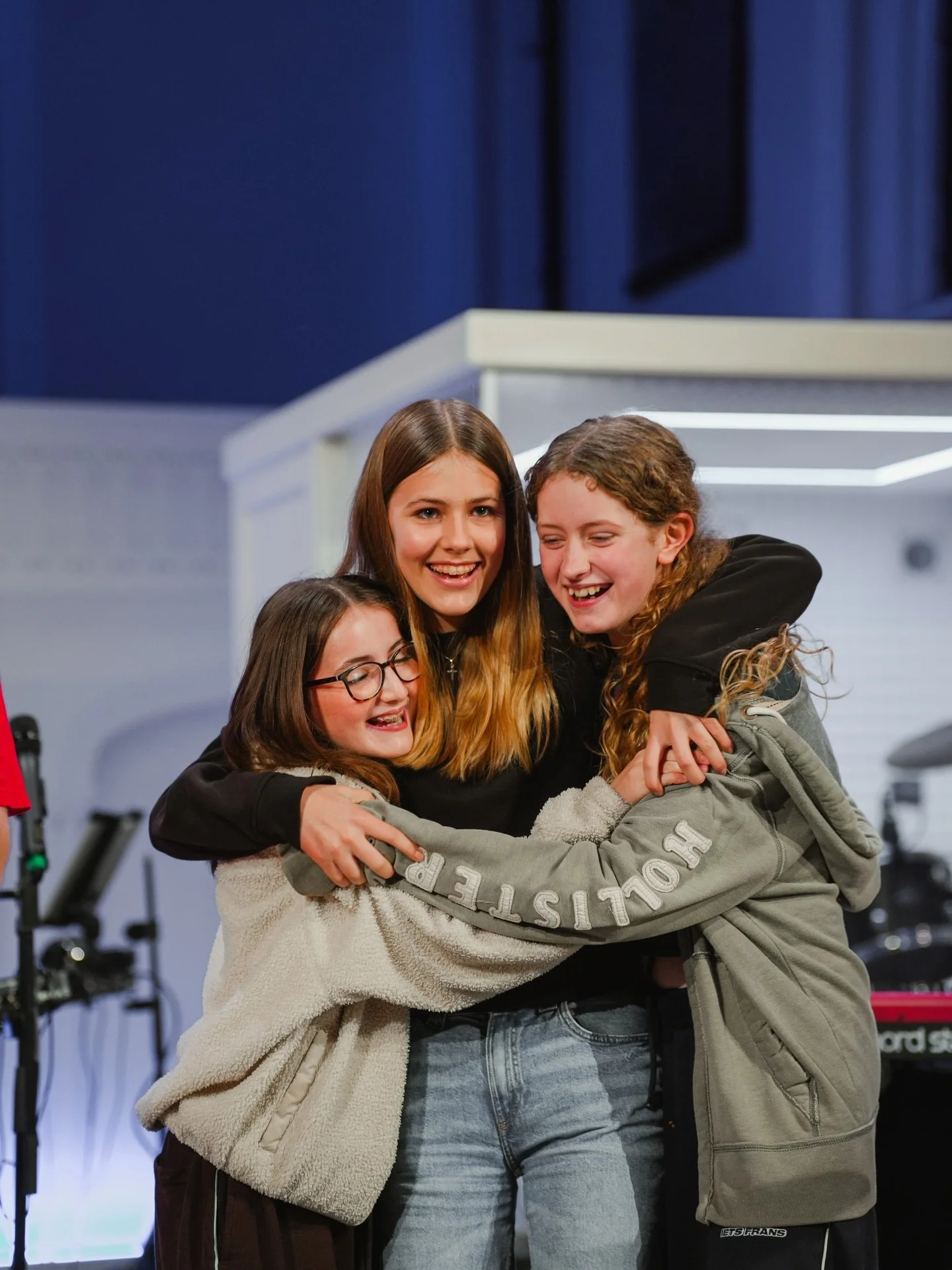 A few weeks ago, we hosted youth from across the city for an Encounter Night, feat. top tier snacks, an amazing message on the fruits of the Spirit, worship, and games. It was SUCH a great time &ndash; we&rsquo;re already looking forward to our next 