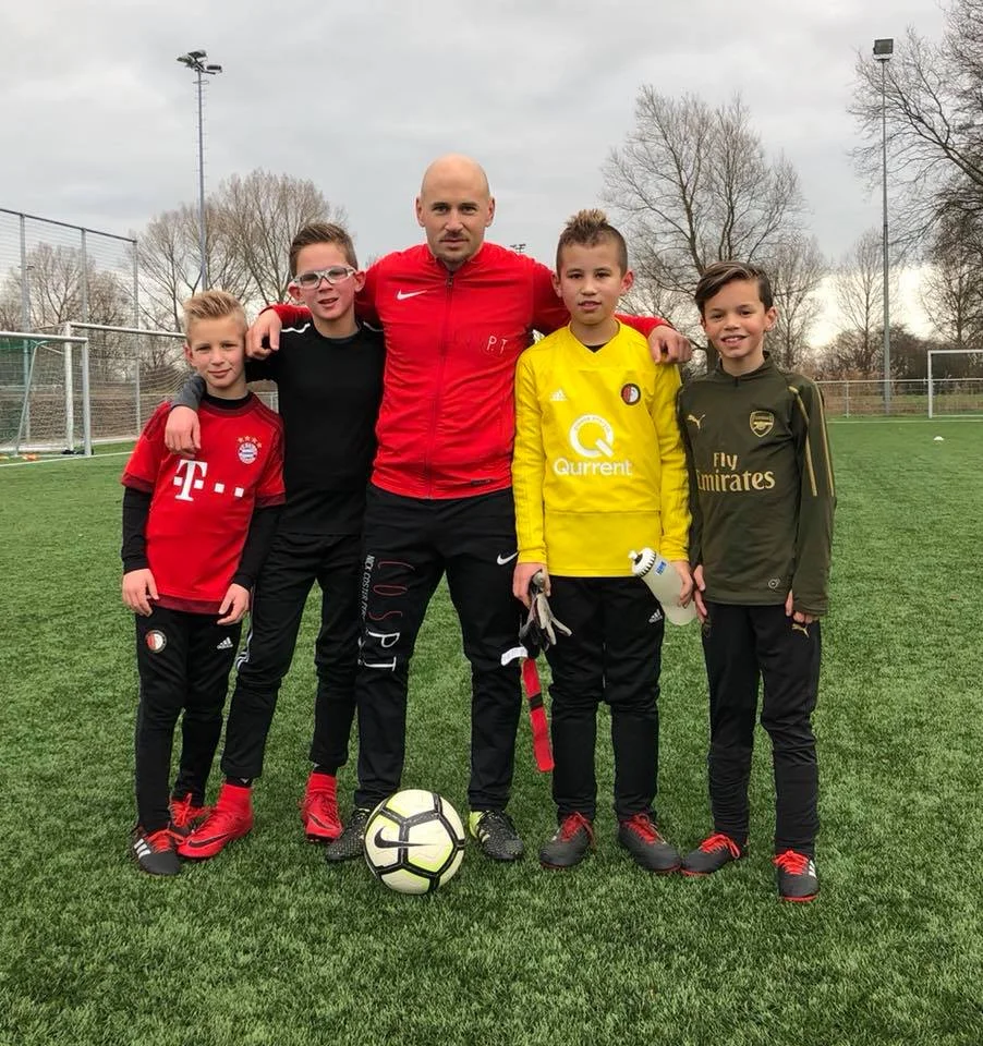 Groepstraining en duo training voor kinderen, tieners en jongvolwassenen