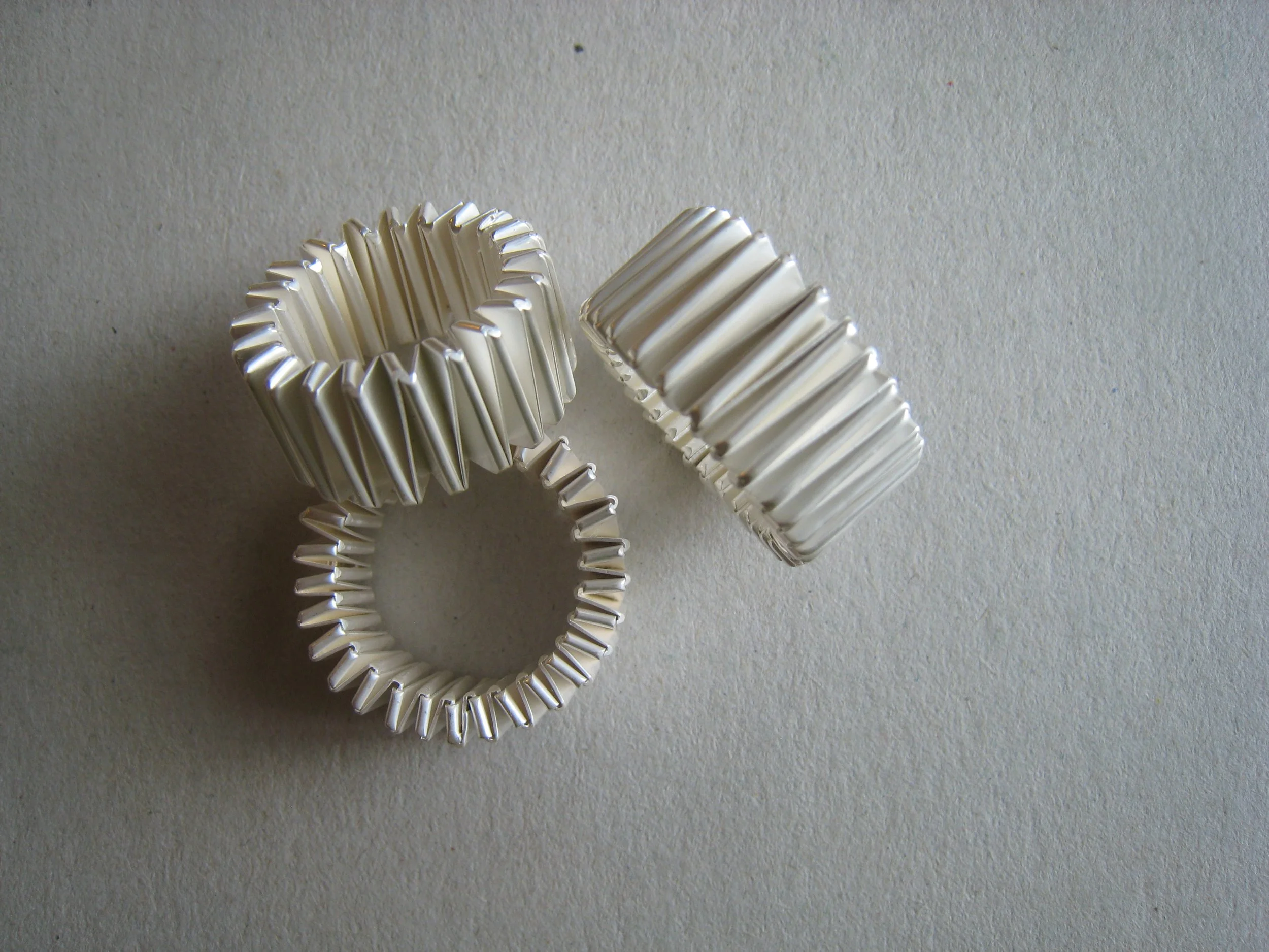  Silver rings 