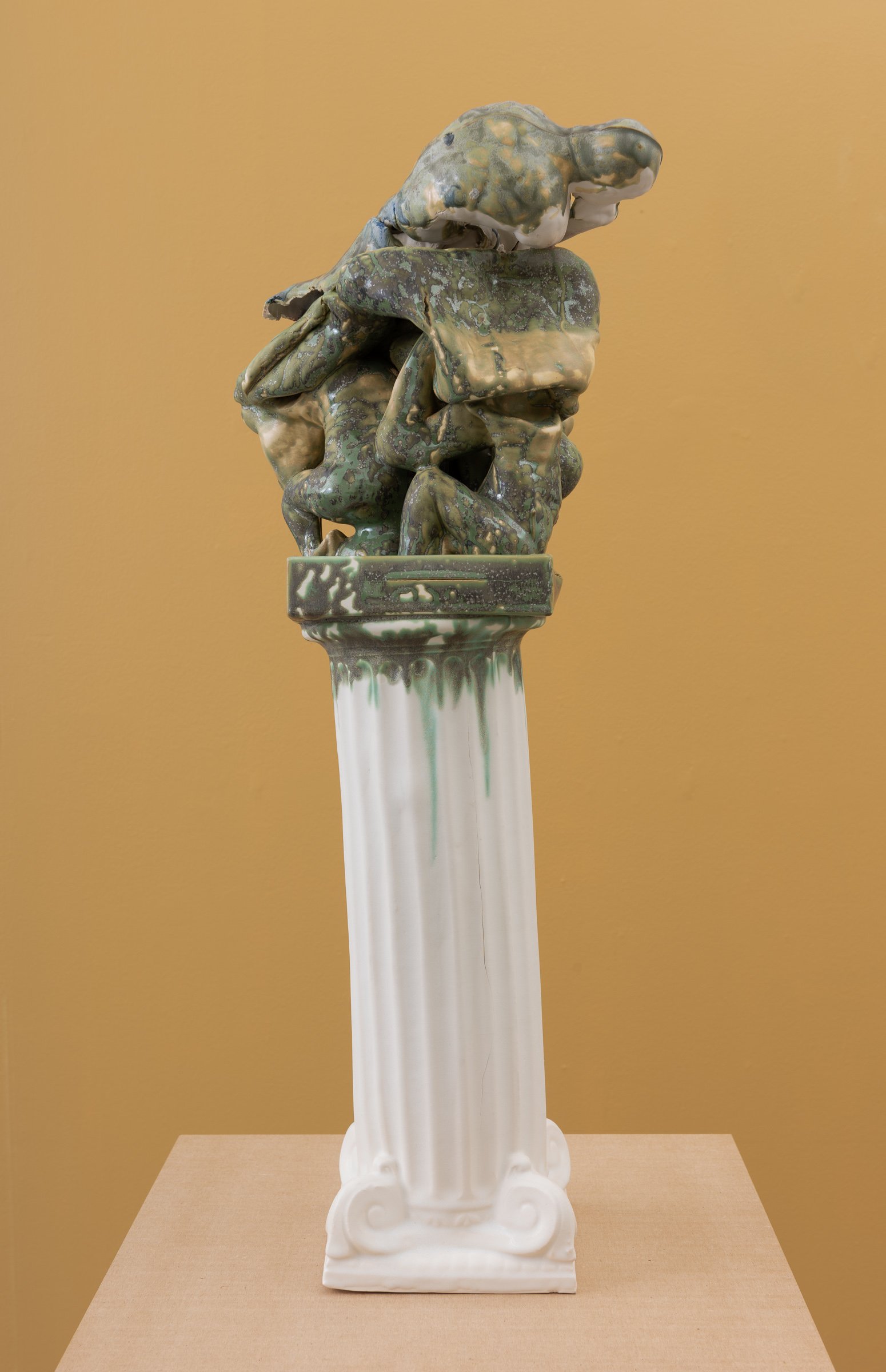  The Pillars 12 | 2022  Cast porcelain and glaze, 75x31x16cm  Foto Thomas Tveter 