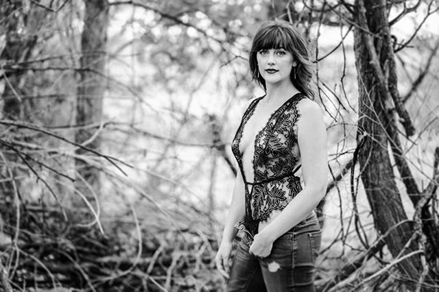 I am opening my schedule for outdoor sessions. Who is excited! 💃🏼⠀⠀⠀⠀⠀⠀⠀⠀⠀
Message me for available dates. ⠀⠀⠀⠀⠀⠀⠀⠀⠀
#amberjonesboudoir